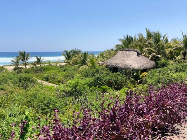 Villa Piñas Puerto Escondido Beachfront