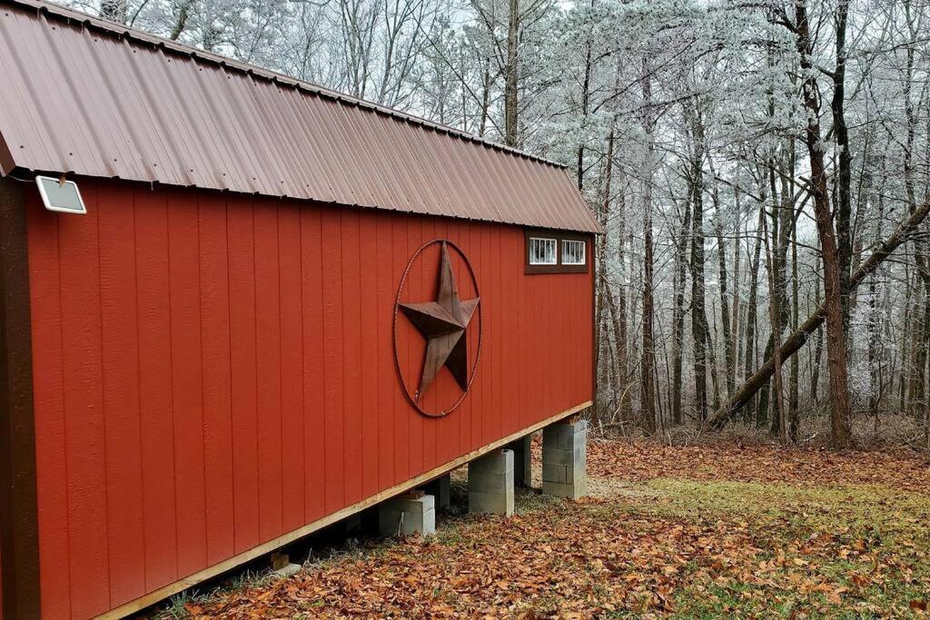Charming Cabin with Game Room & Firepit