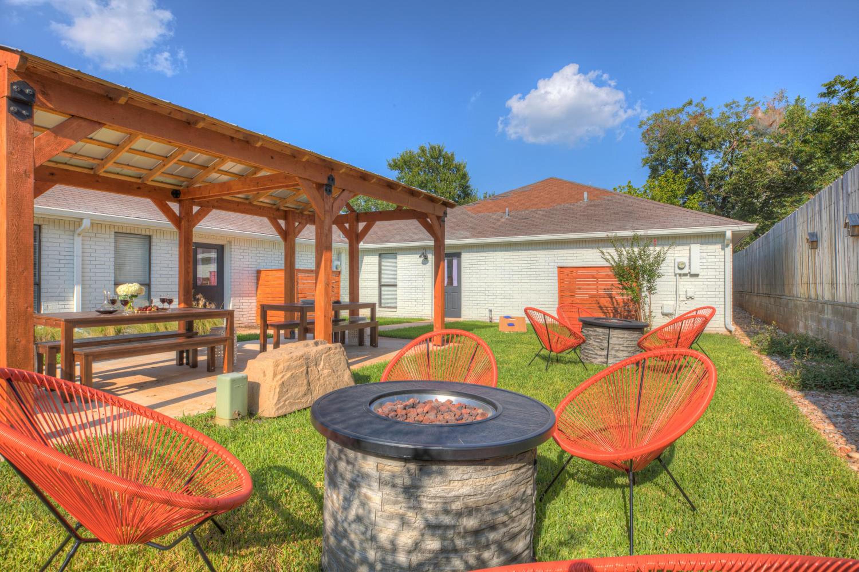 Wanderlust #1 | Hot Tub | Shared outdoor Space view 5