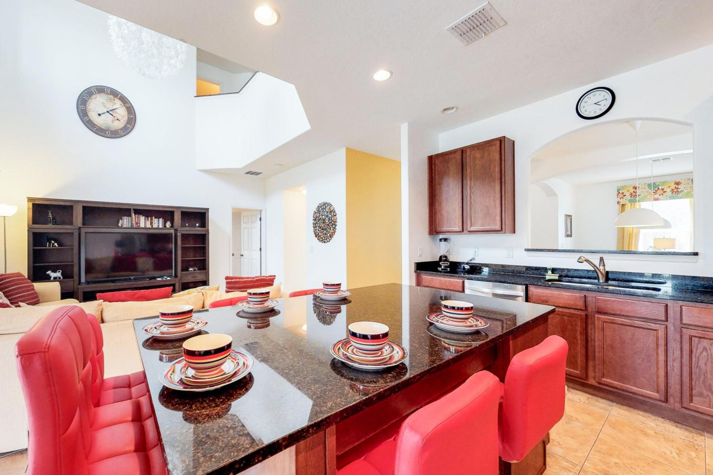 6 bedrooms pool home sleeps 14 Gated resort of Waterson view 5