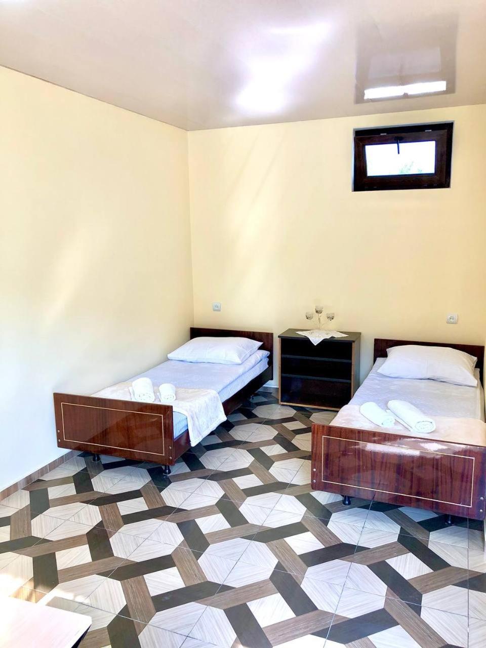VaLiVa Sanahin Guest House