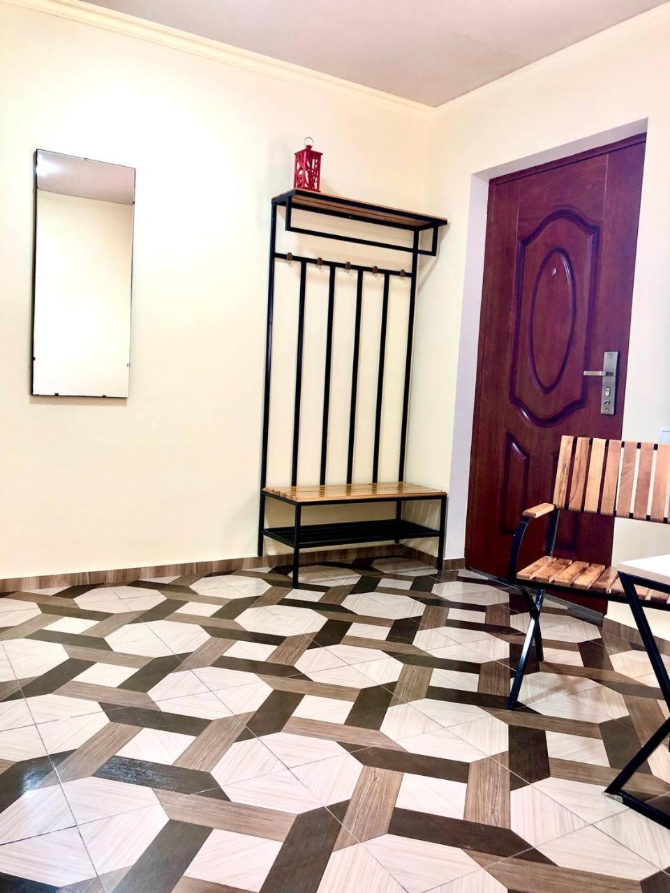 VaLiVa Sanahin Guest House