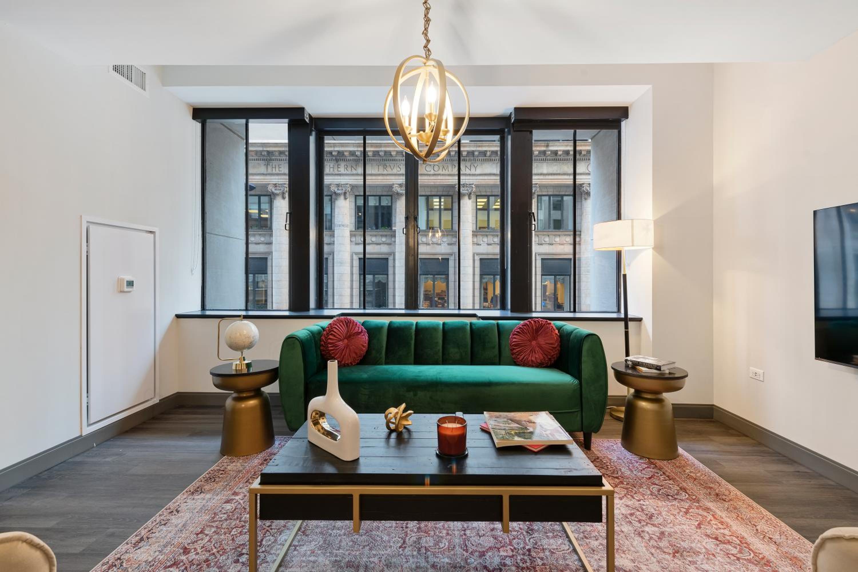 Experience Downtown Chicago at Millennium - Luxury Apartments in The Loop