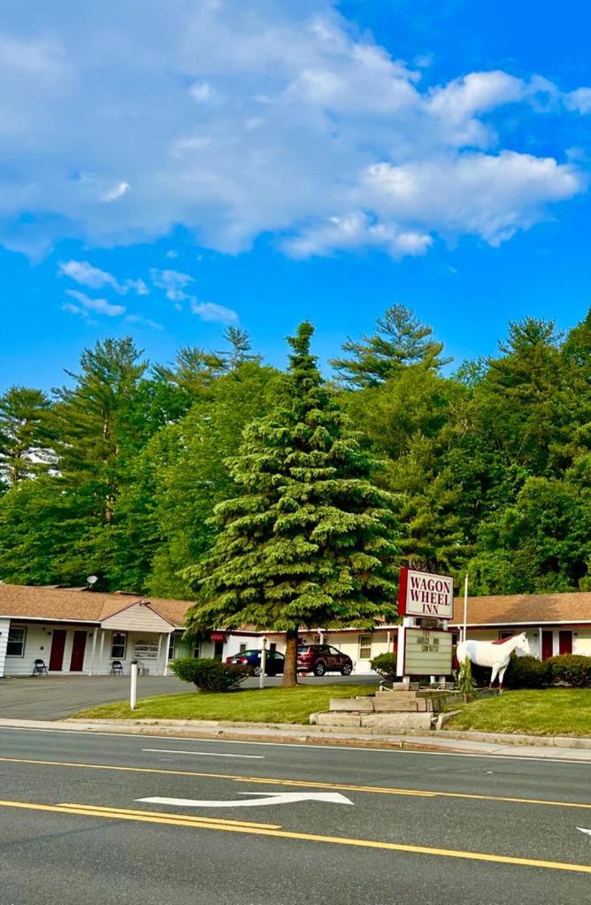 Wagon Wheel Inn