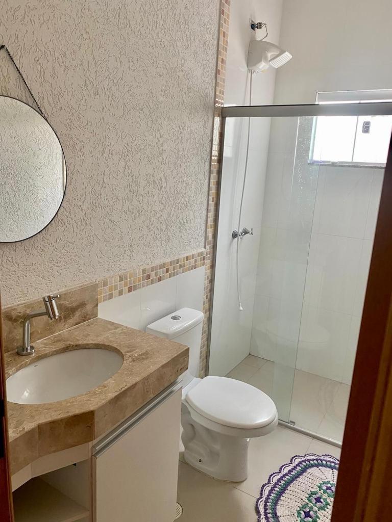 Casa com piscina e duas suítes perto do Parque Lagoa Quente