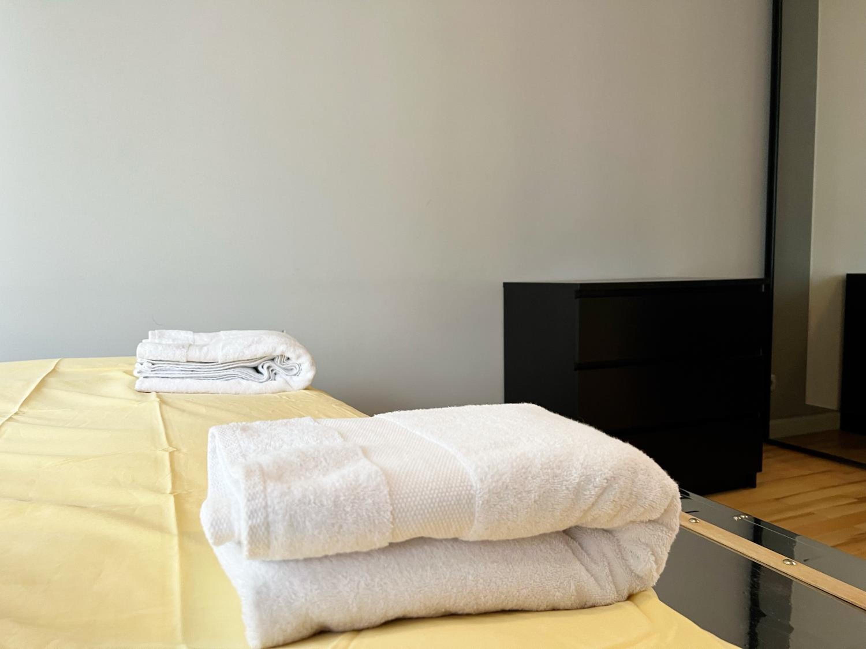Prime Location Comfort Apartment with Balcony