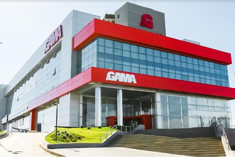 Dpto en Complejo Ciudad Gama