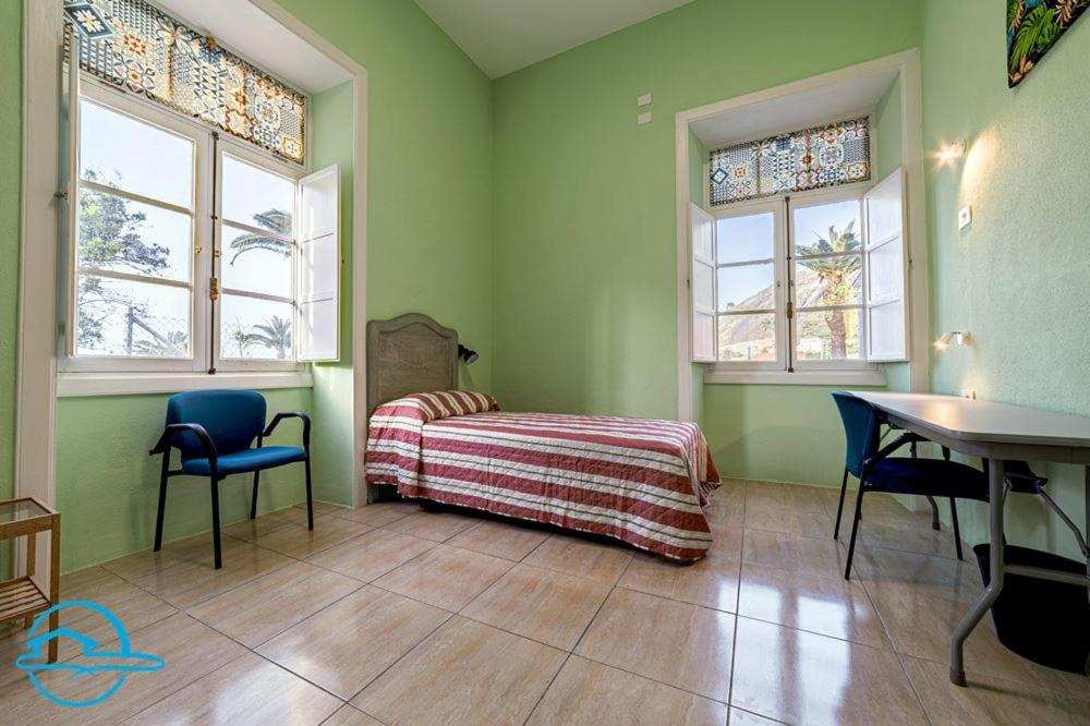La Violeta Home