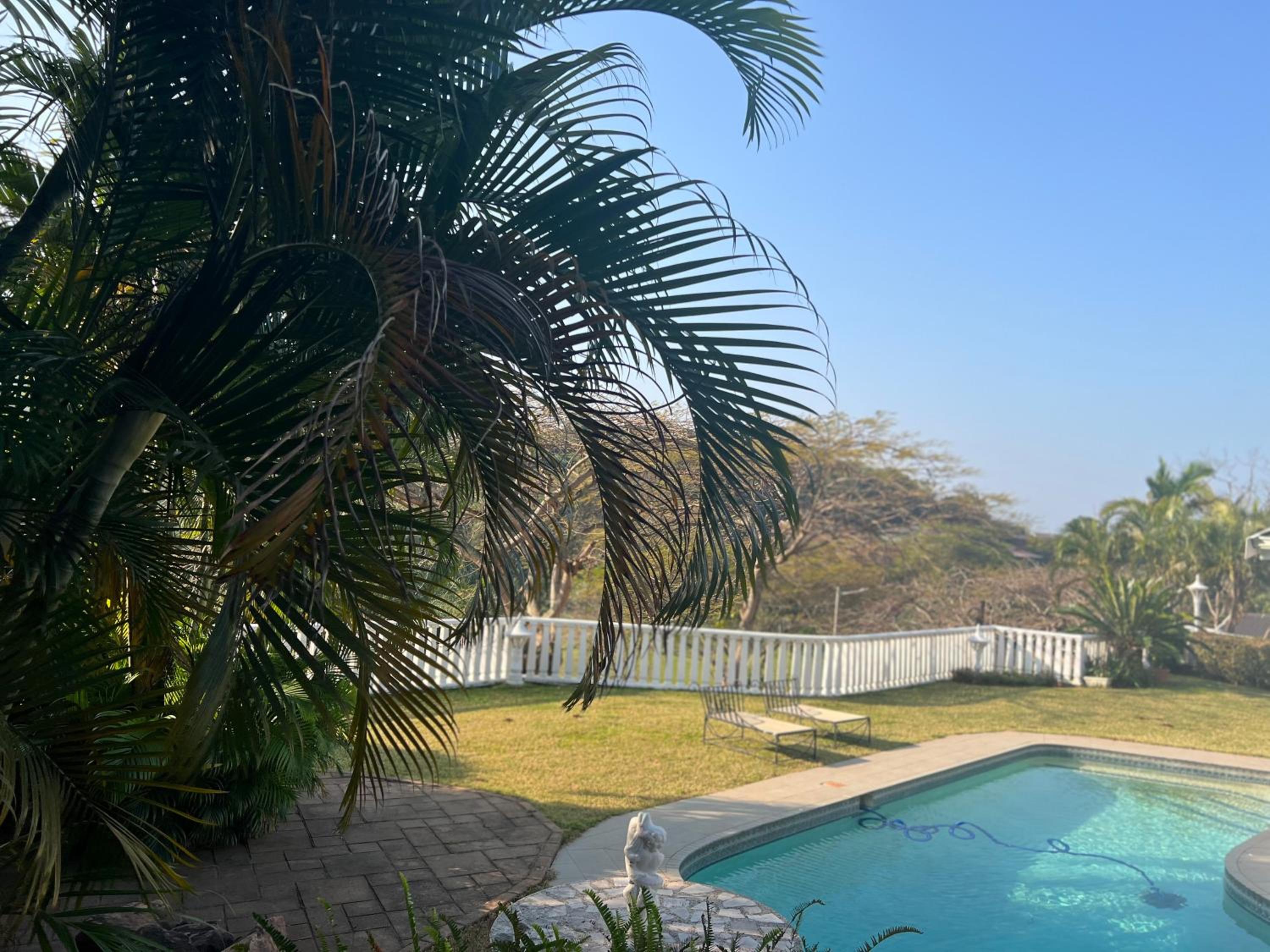 Villa Le Rosa Unit 3 view 3