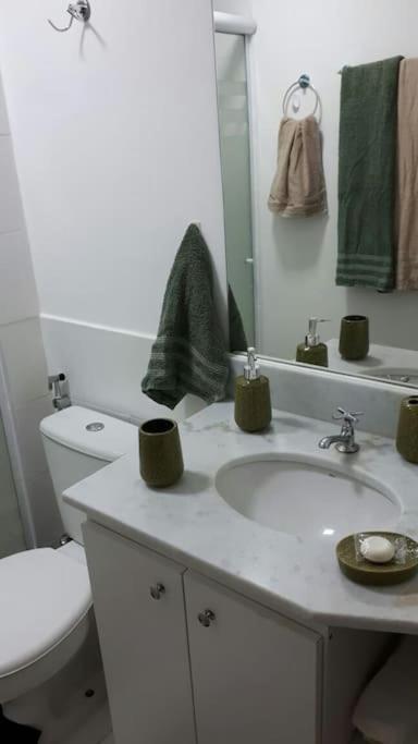 Ótimo apt lazer completo, 2 quartos, Praias, junto a natureza ,1km Rio Centro 4kmPOLÍMPICO &Arena