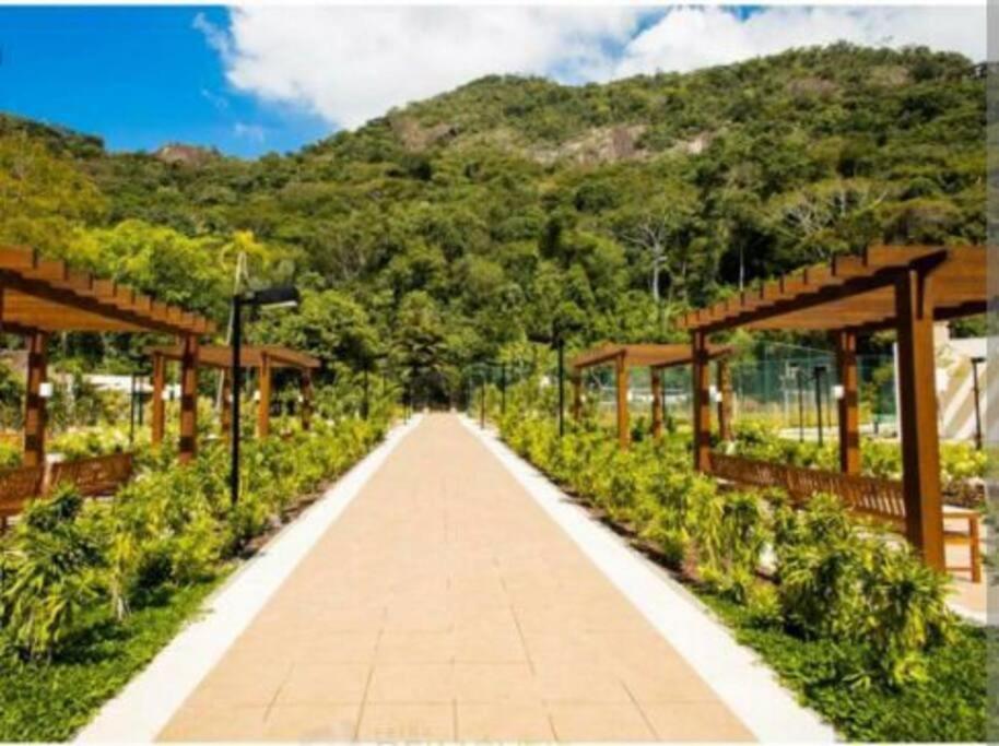 Ótimo apt lazer completo, 2 quartos, Praias, junto a natureza ,1km Rio Centro 4kmPOLÍMPICO &Arena