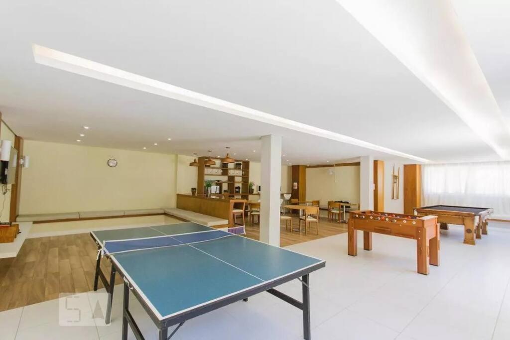 Ótimo apt lazer completo, 2 quartos, Praias, junto a natureza ,1km Rio Centro 4kmPOLÍMPICO &Arena