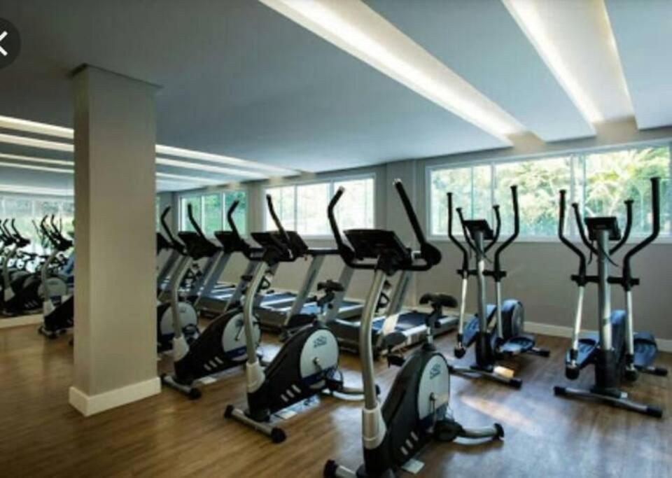 Ótimo apt lazer completo, 2 quartos, Praias, junto a natureza ,1km Rio Centro 4kmPOLÍMPICO &Arena