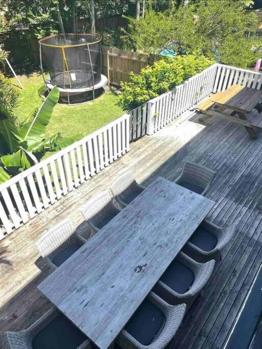 Sydney Vacations - Large backyard for kids and pets, walk to beach. - Property Image 10