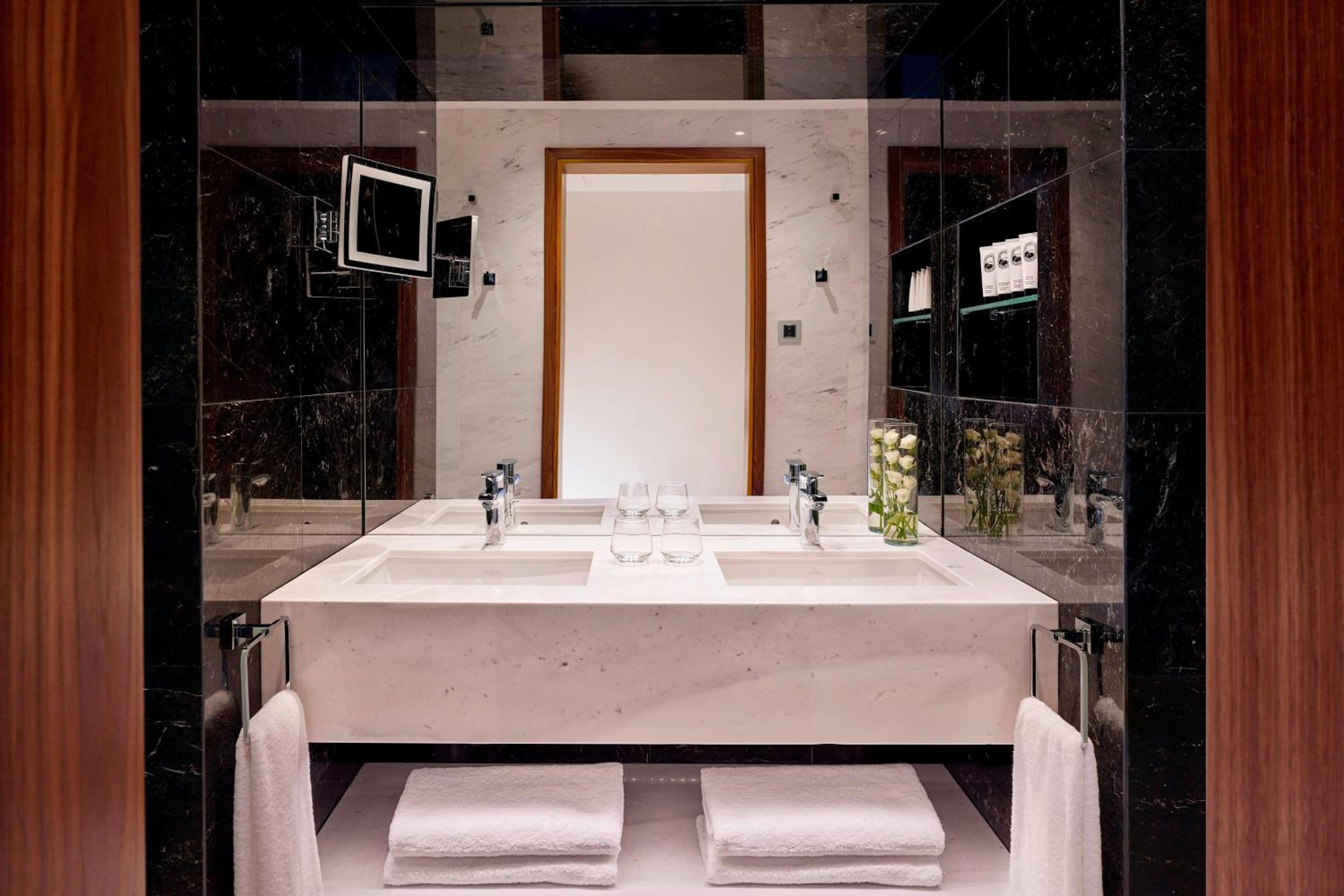 Parklane, a Luxury Collection Resort & Spa, Limassol — photo 248