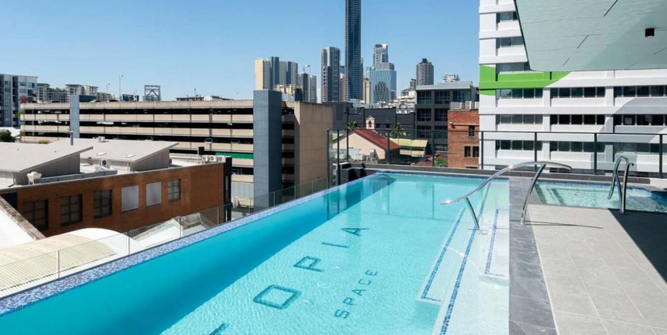 Brisbane Vacations - Heart of the Valley Chic High Level 2BR Apartment - Property Image 20