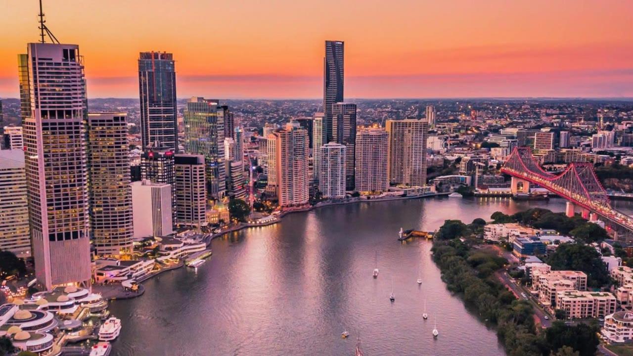 Brisbane Vacations - Heart of the Valley Chic High Level 2BR Apartment - Property Image 18