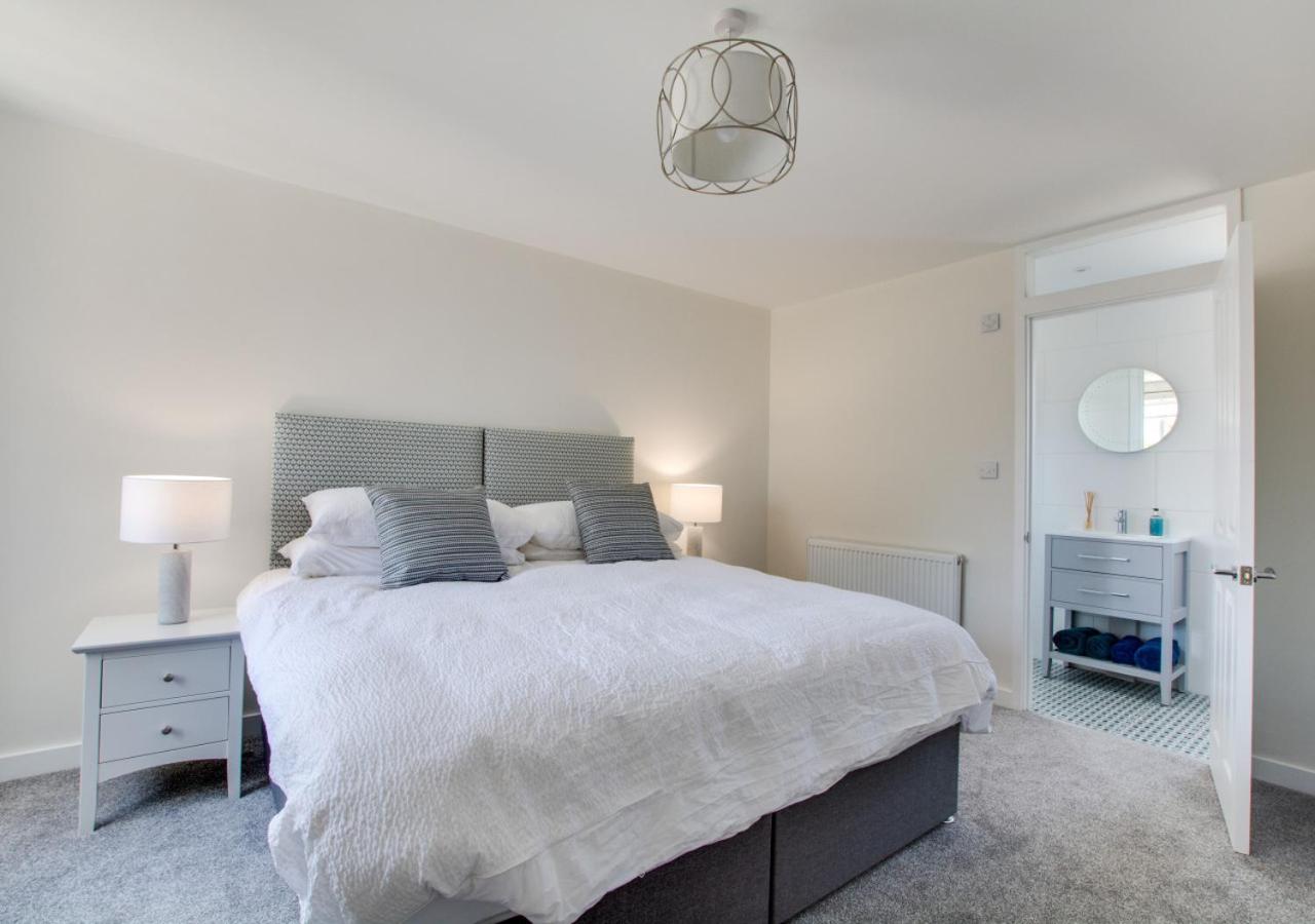 3 Bed in Greatstone oc-ek777