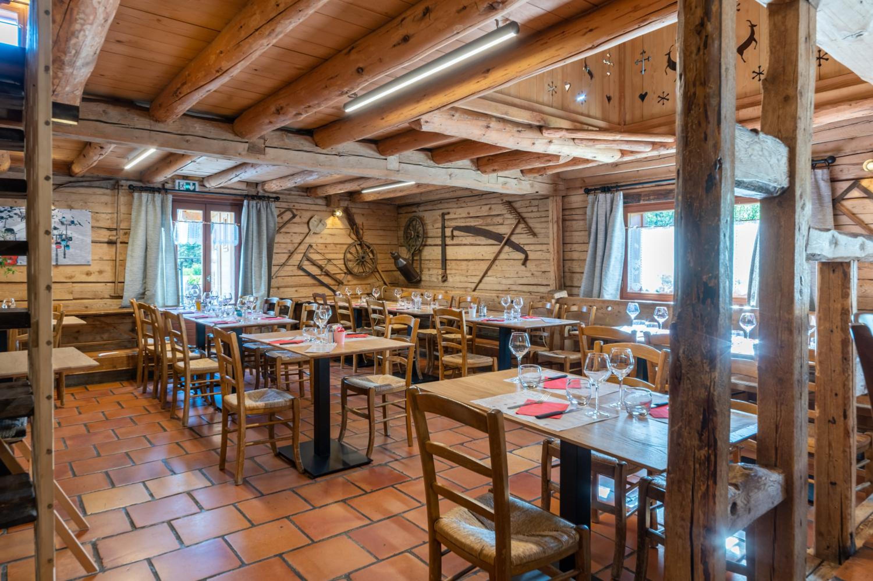 restaurant