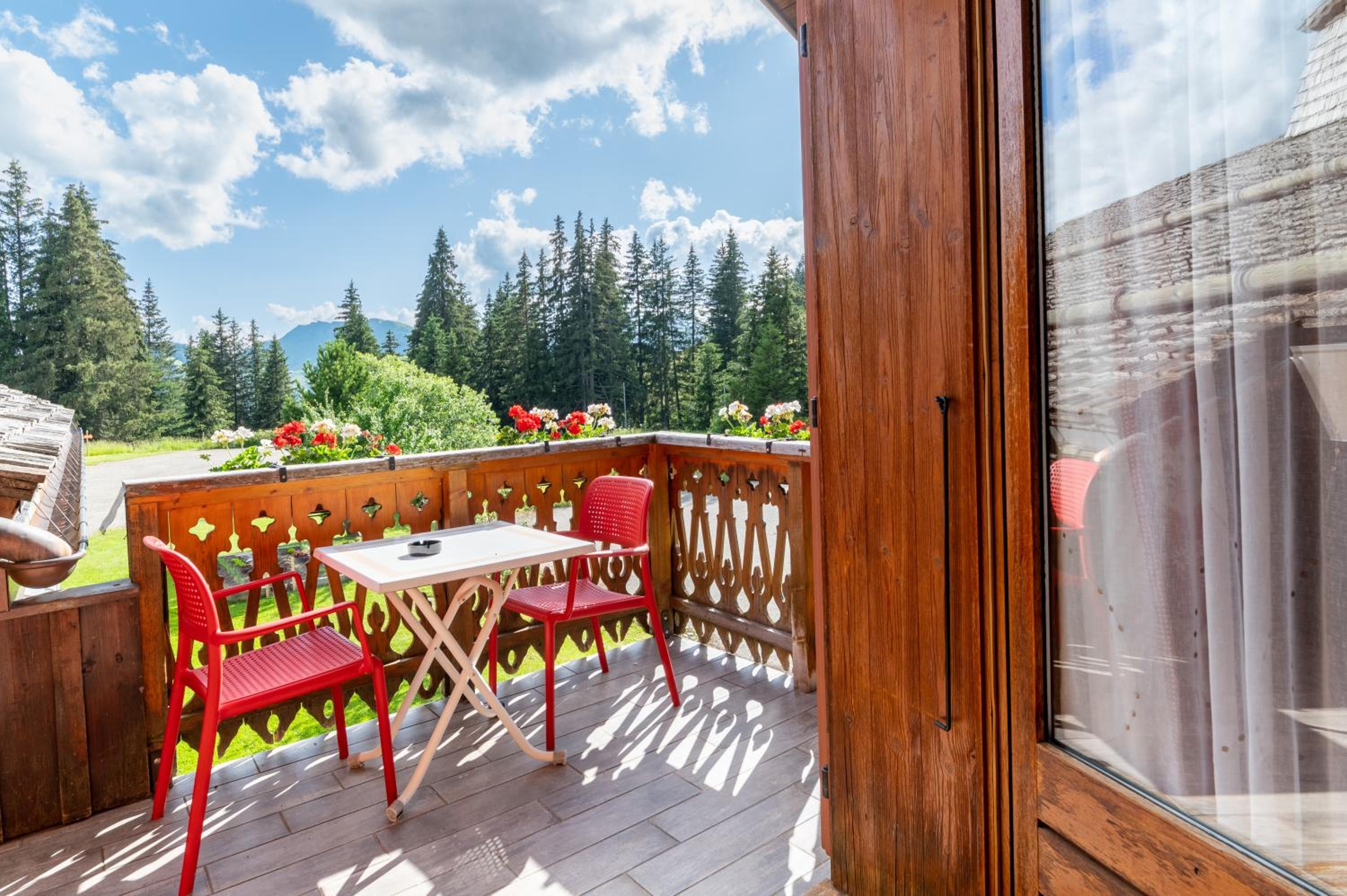 balcony