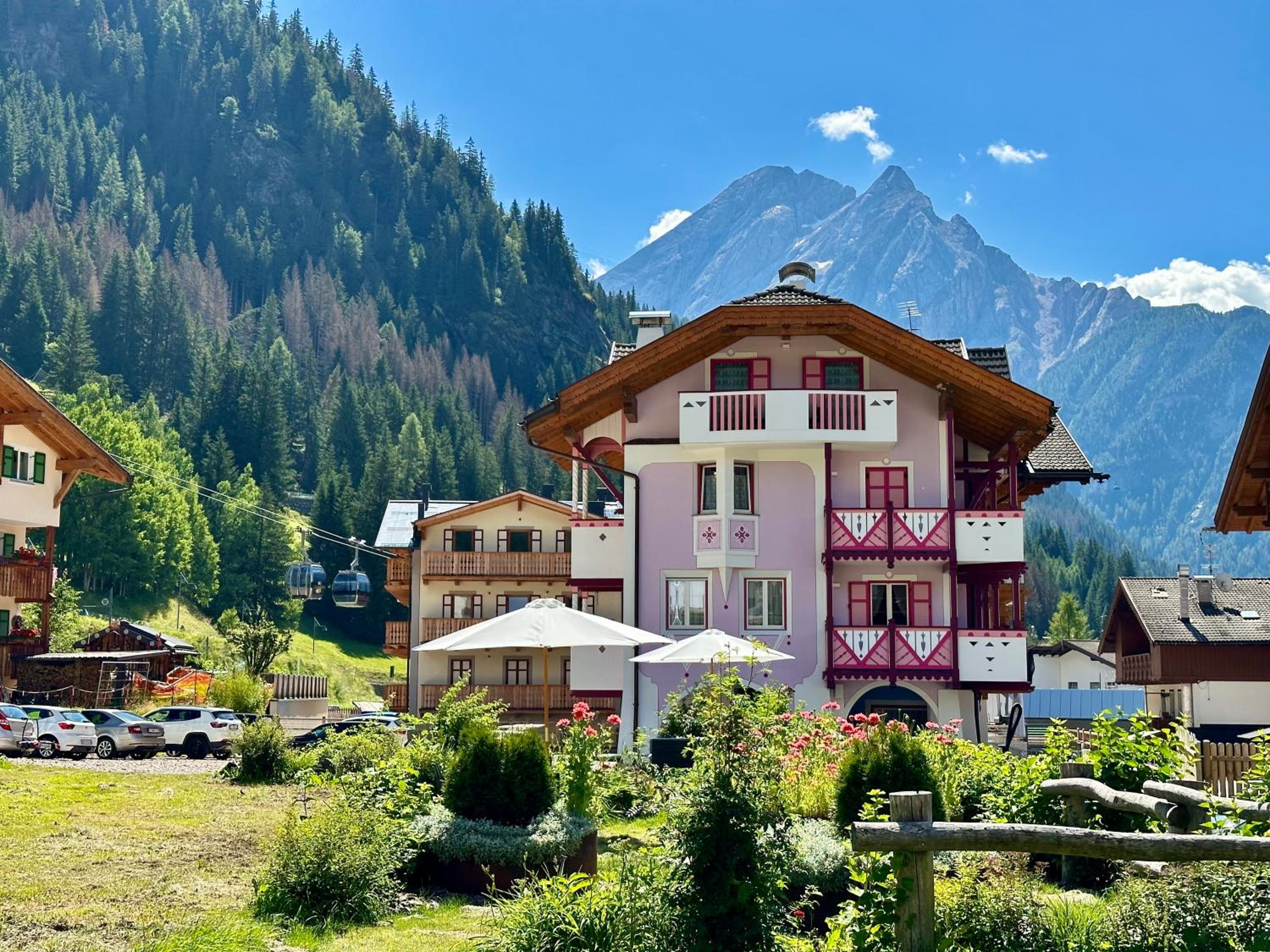 B&B Cèsa Planber Mountain View BIKE FRIENDLY view 2