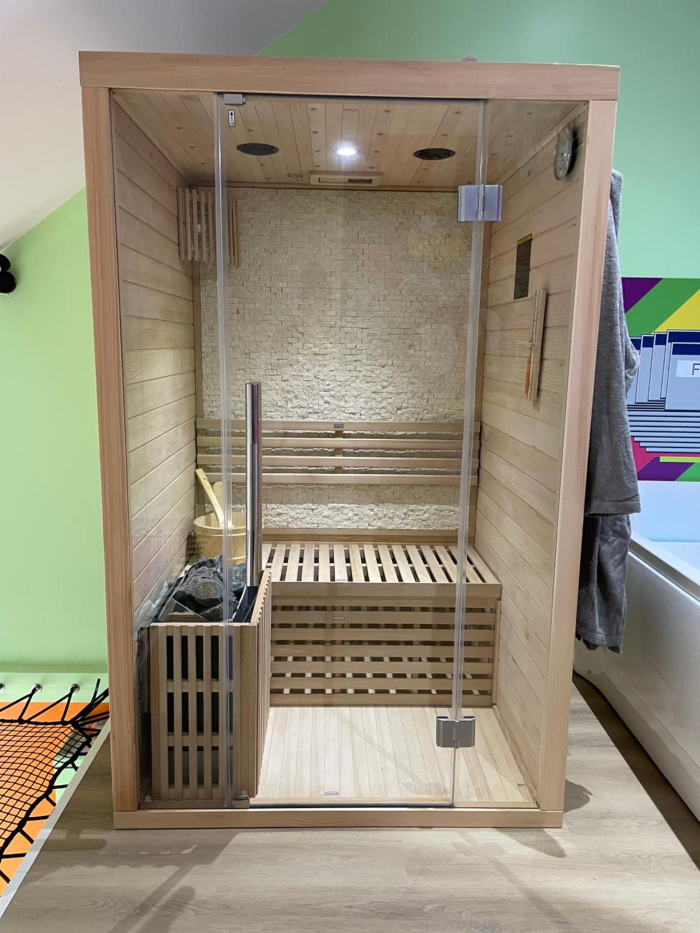 Capsule Forever Young - Jacuzzi - Sauna - Billard - arcade de jeux - Netflix & home cinéma - Ping Pong