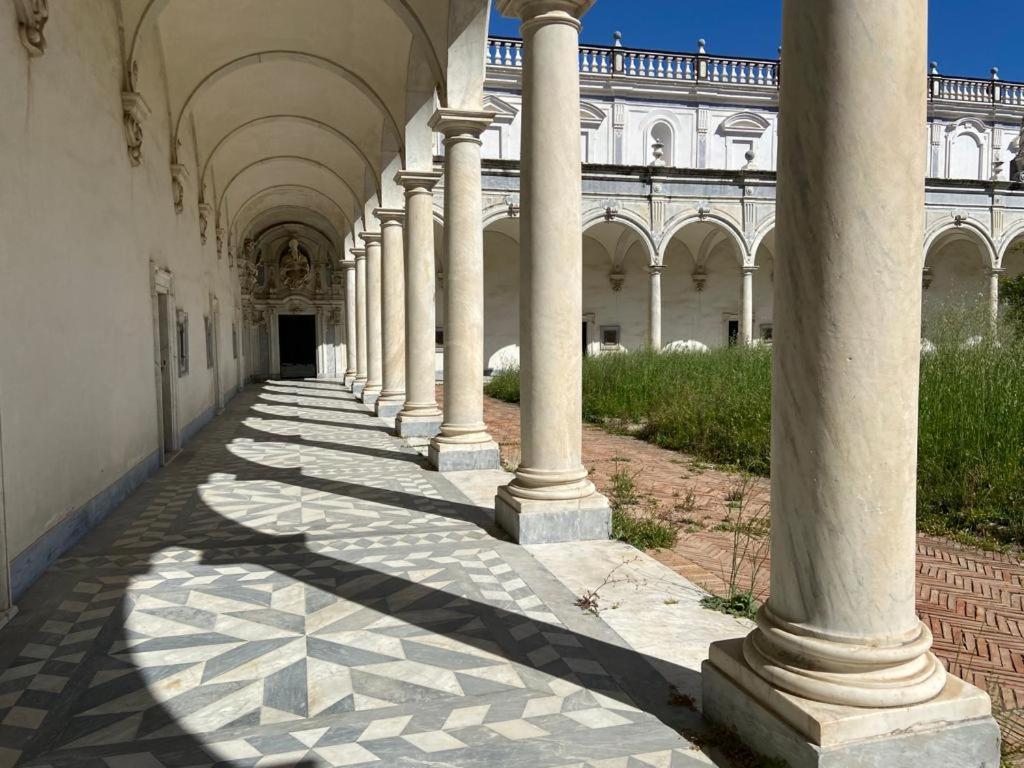 Tu Casa: Picturesque Guest House Napoli