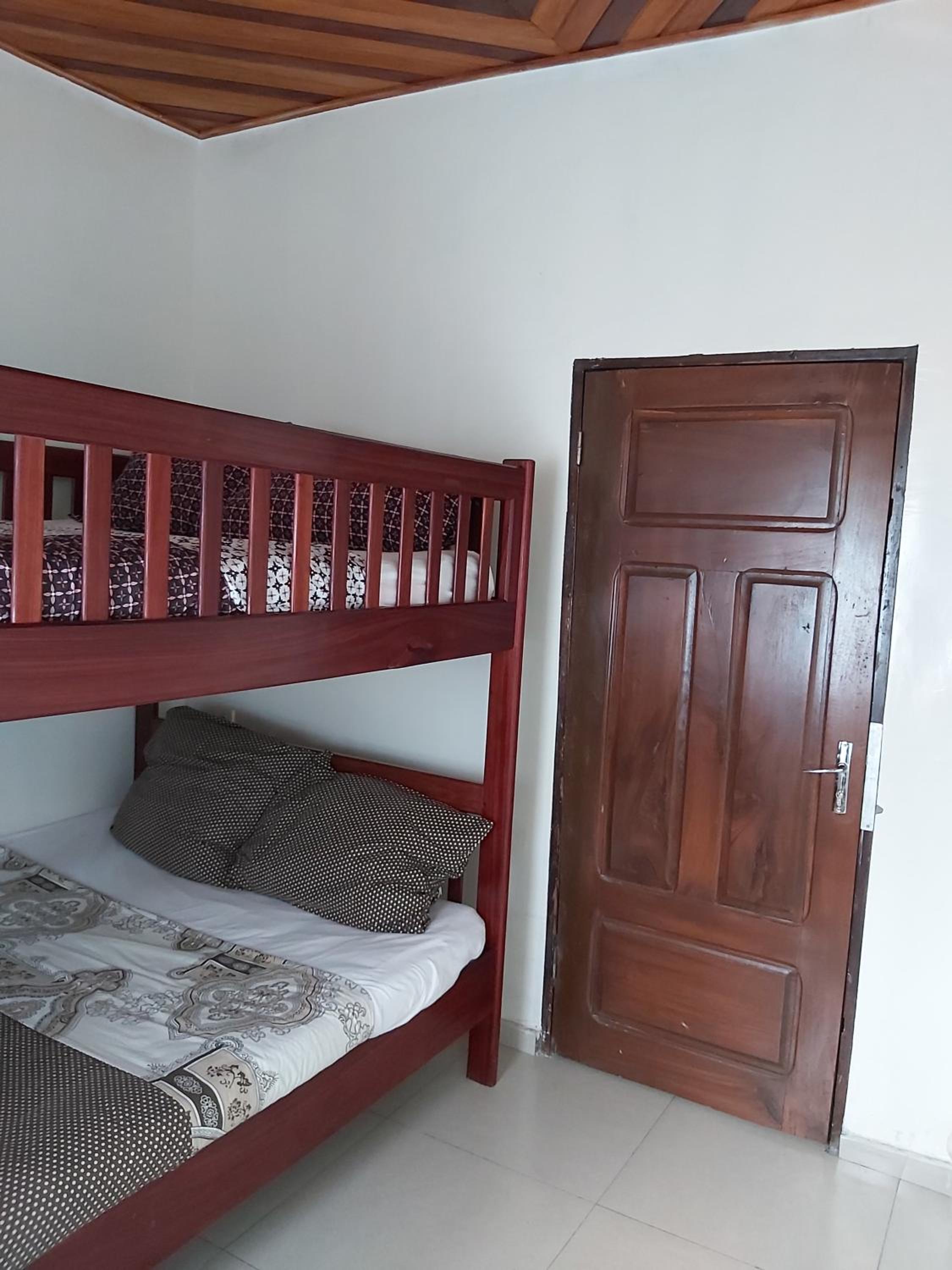 Deux-Palmes-Kribi, proche de la plage, confortable et adapté aux familles