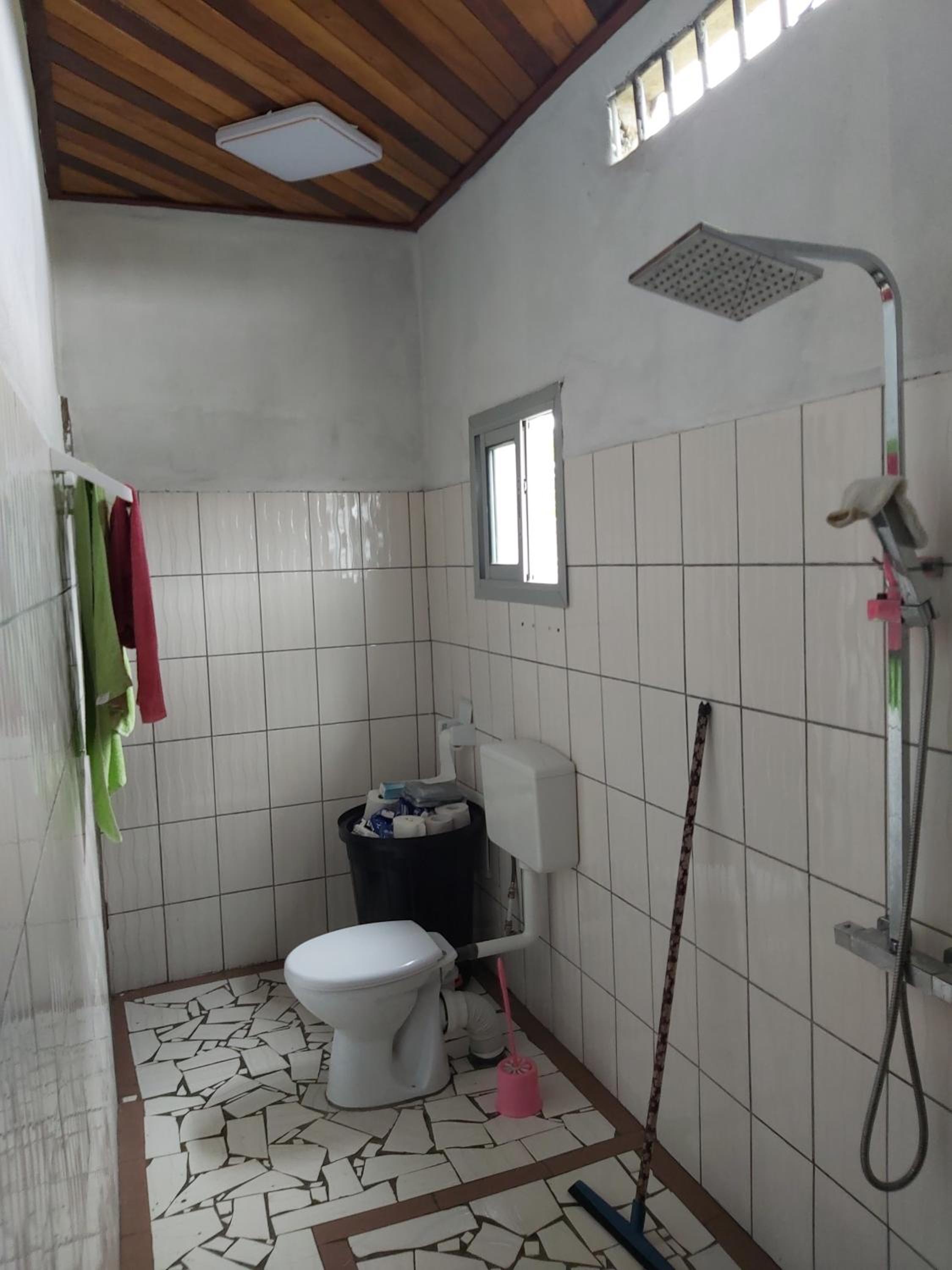 Deux-Palmes-Kribi, proche de la plage, confortable et adapté aux familles