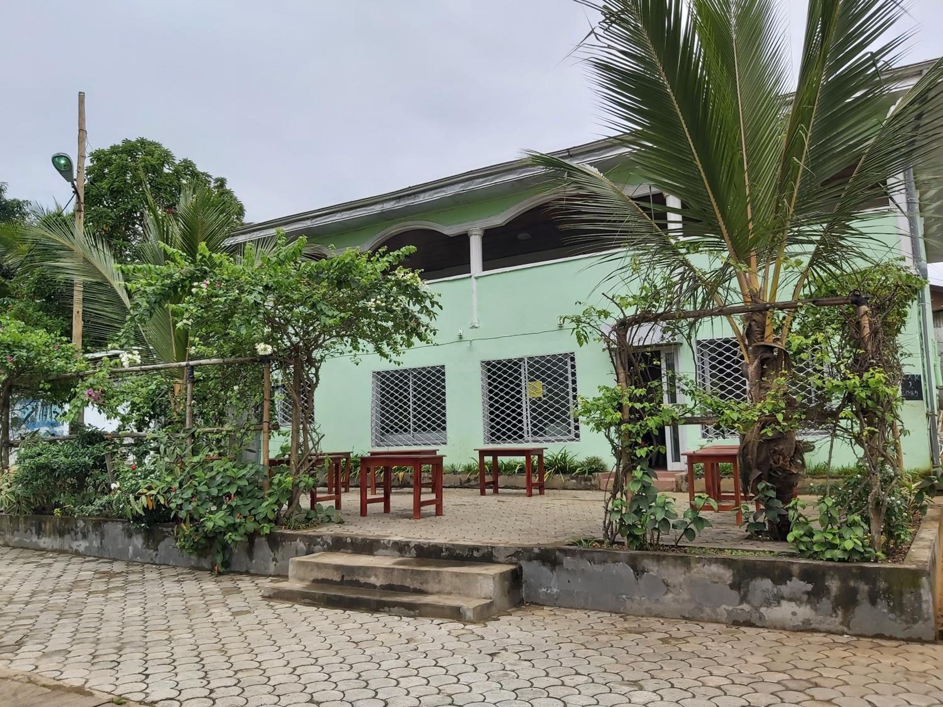Deux-Palmes-Kribi, proche de la plage, confortable et adapté aux familles