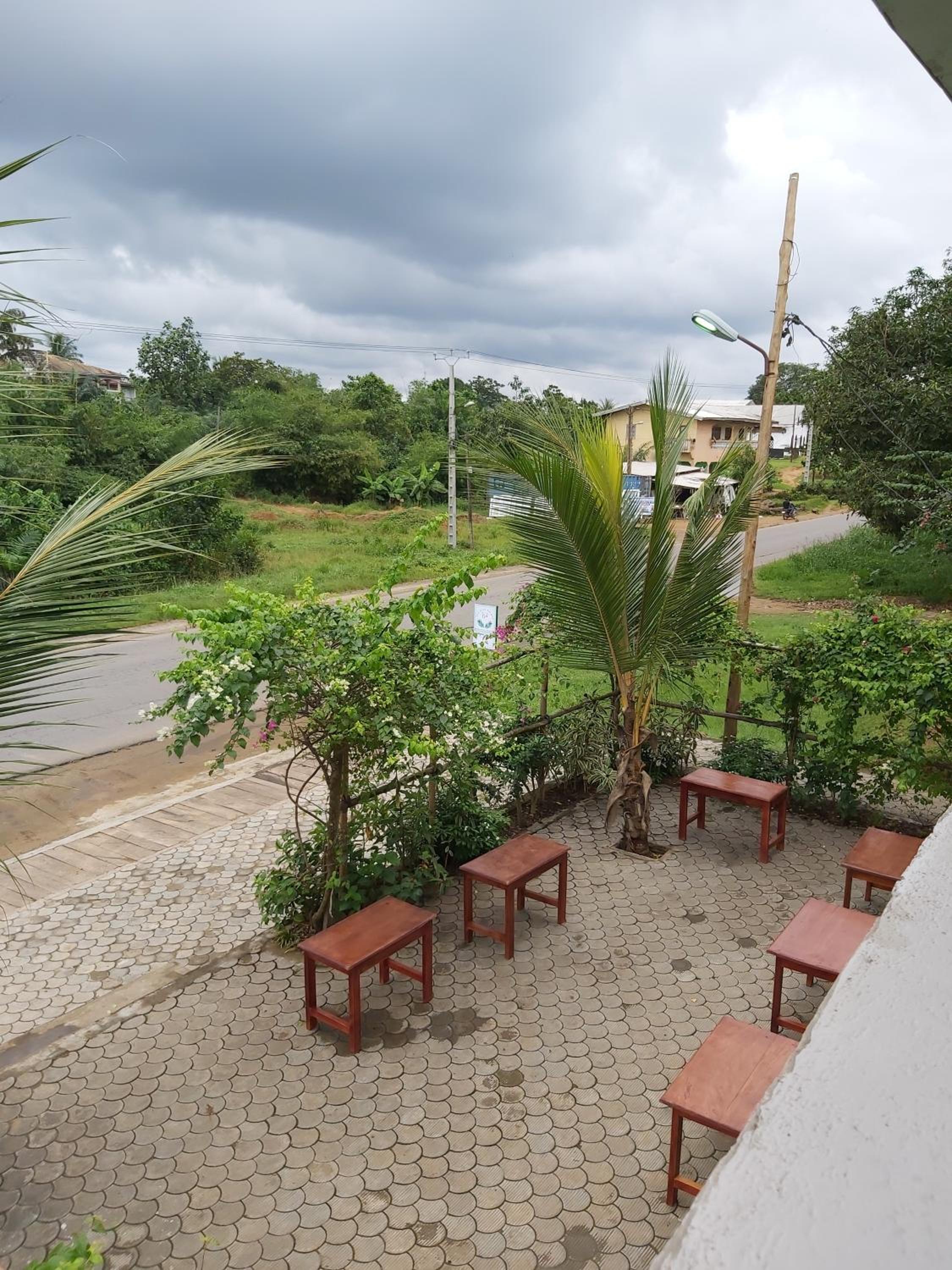 Deux-Palmes-Kribi, proche de la plage, confortable et adapté aux familles
