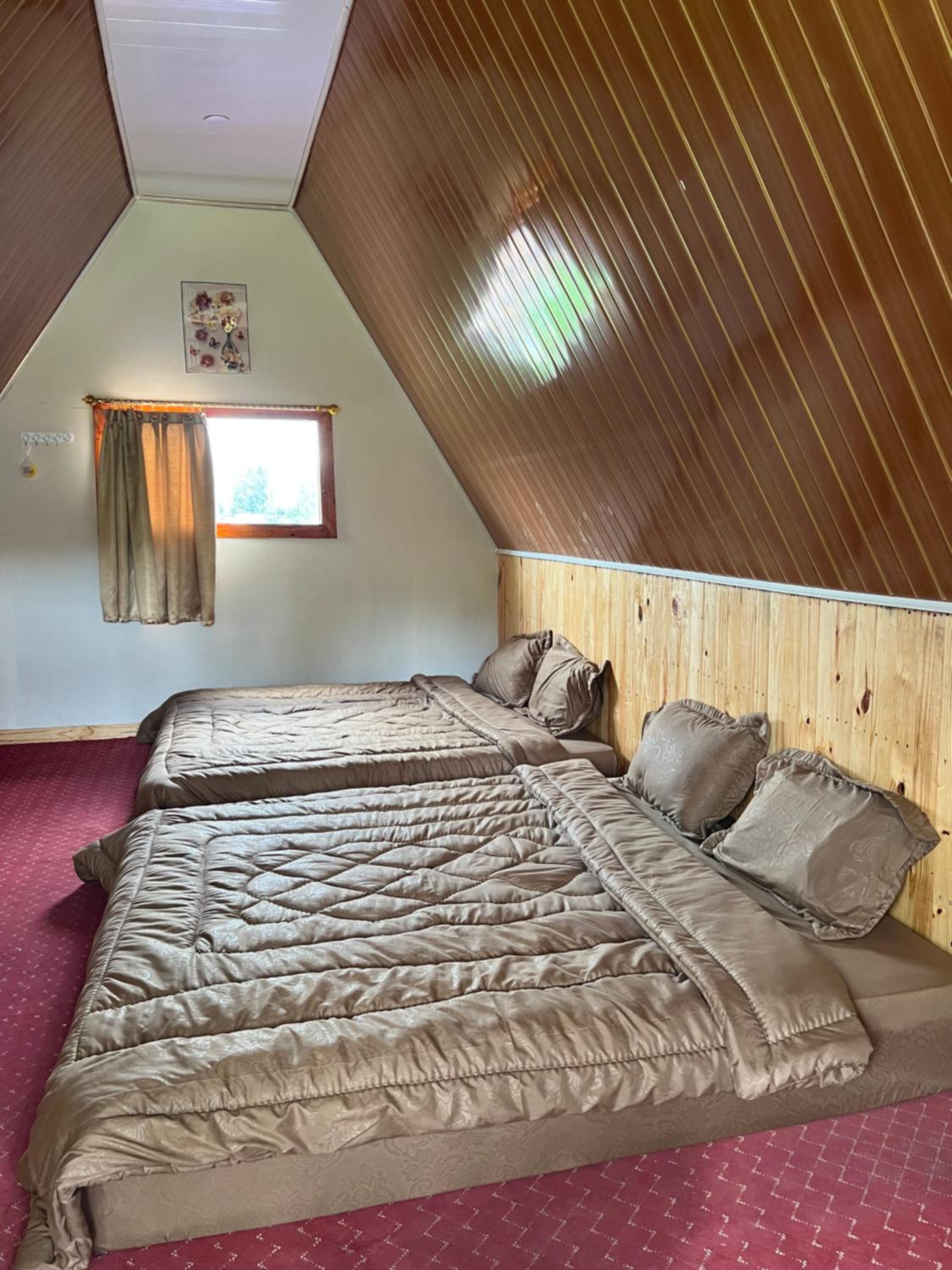 Ulina Villa Segitiga Berastagi