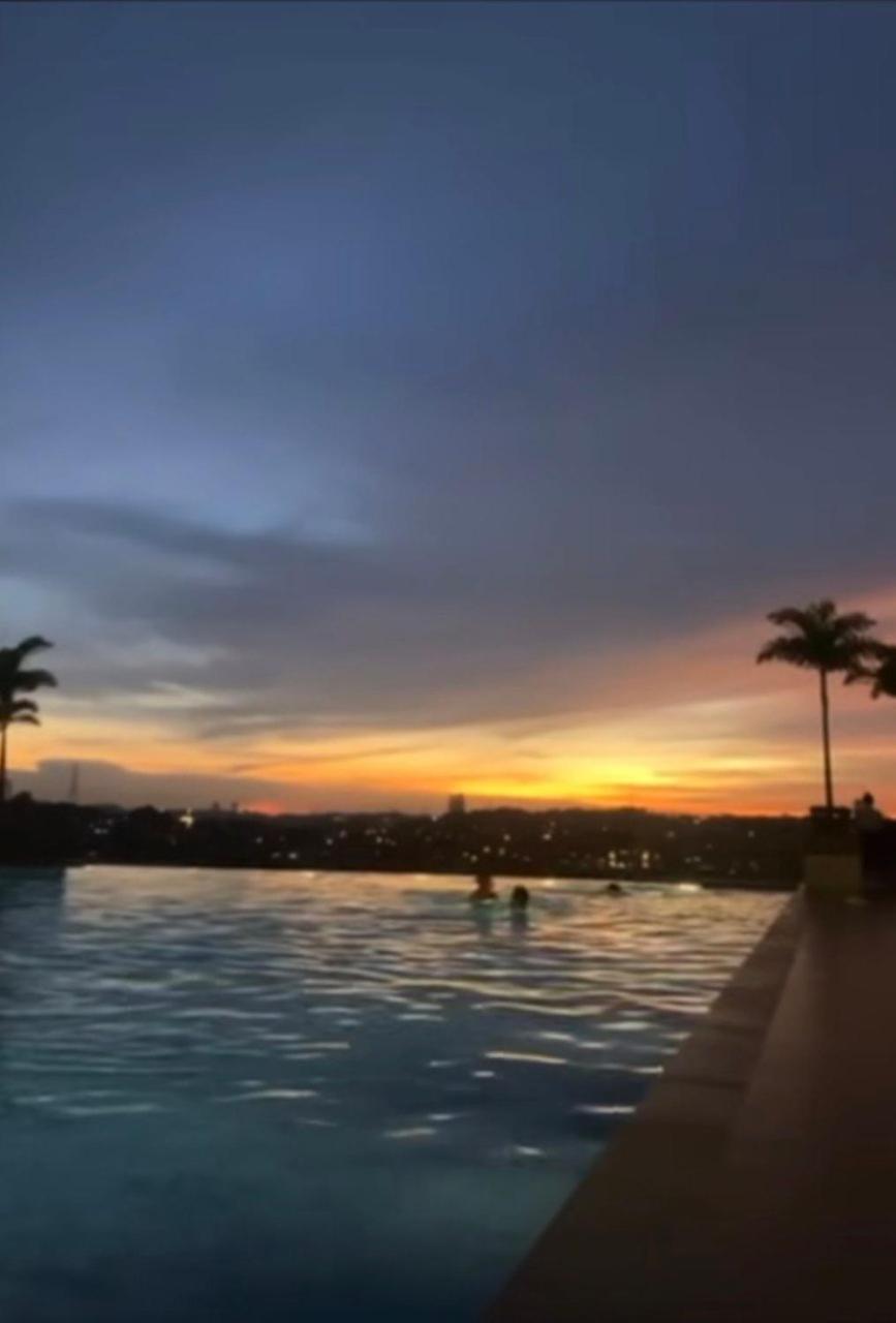 Vista Bangi Soho UKM, Swimming pool & River view photo 2