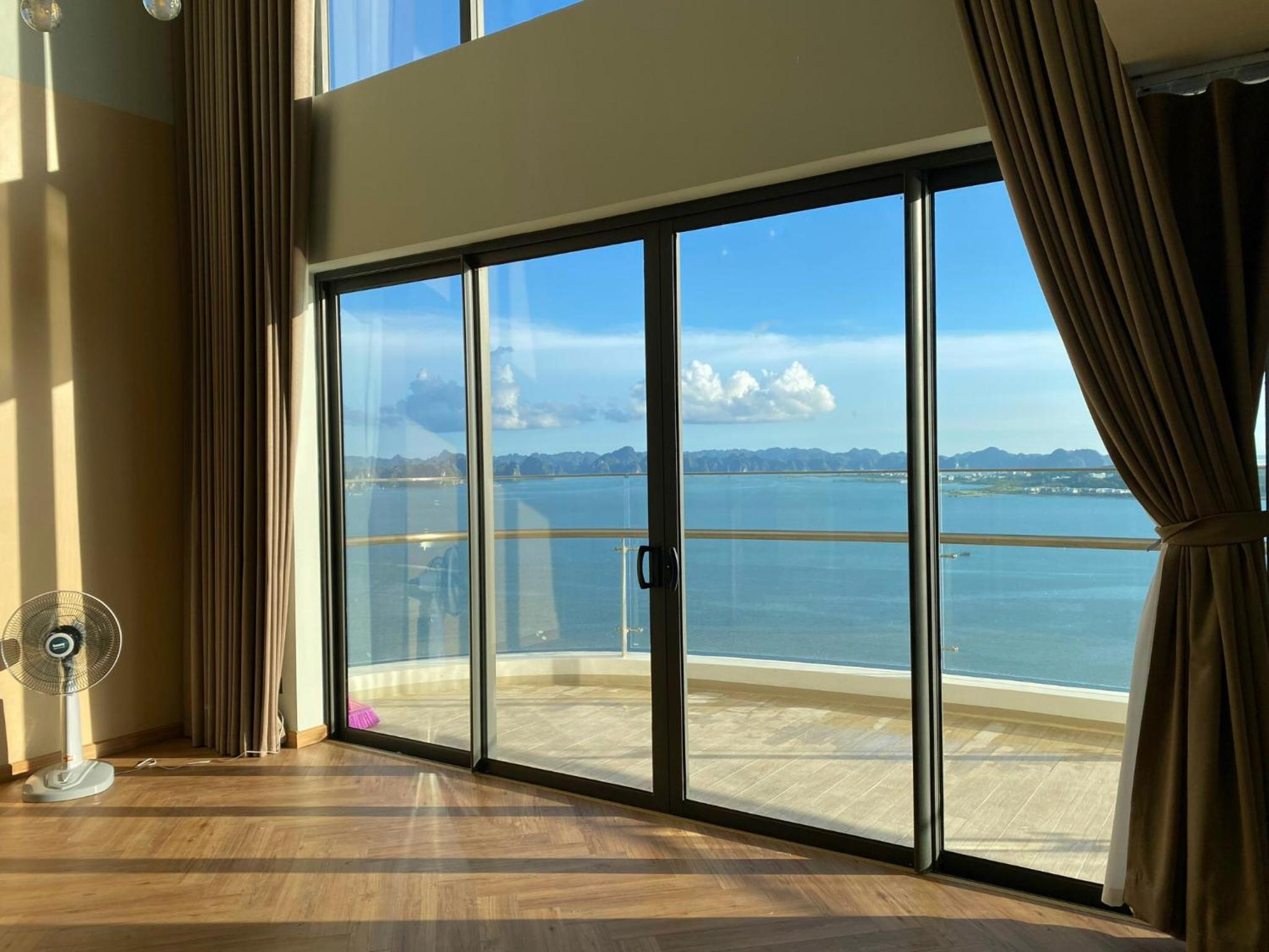 HaLong Duplex Apartment pending