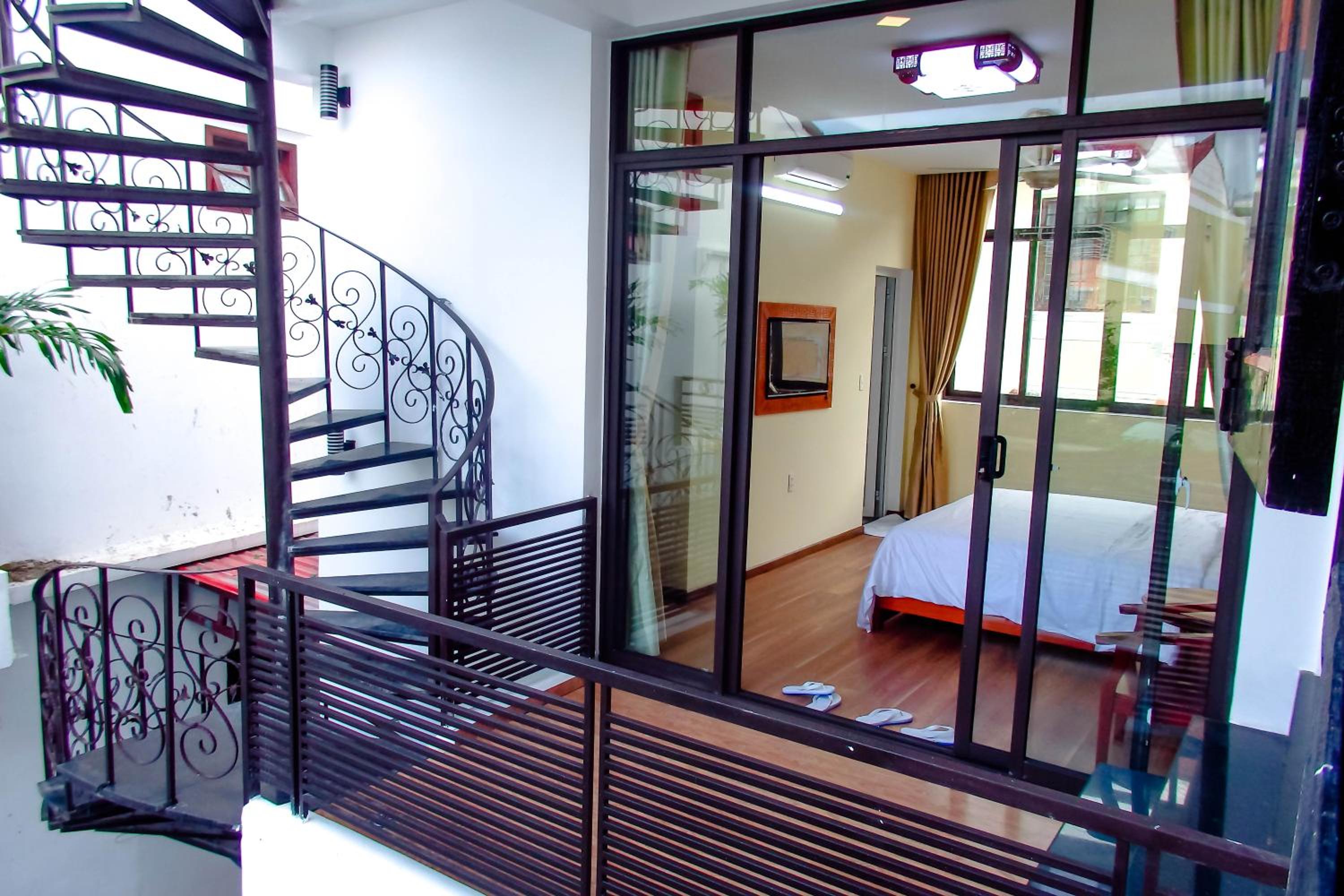 Anh Family Homestay