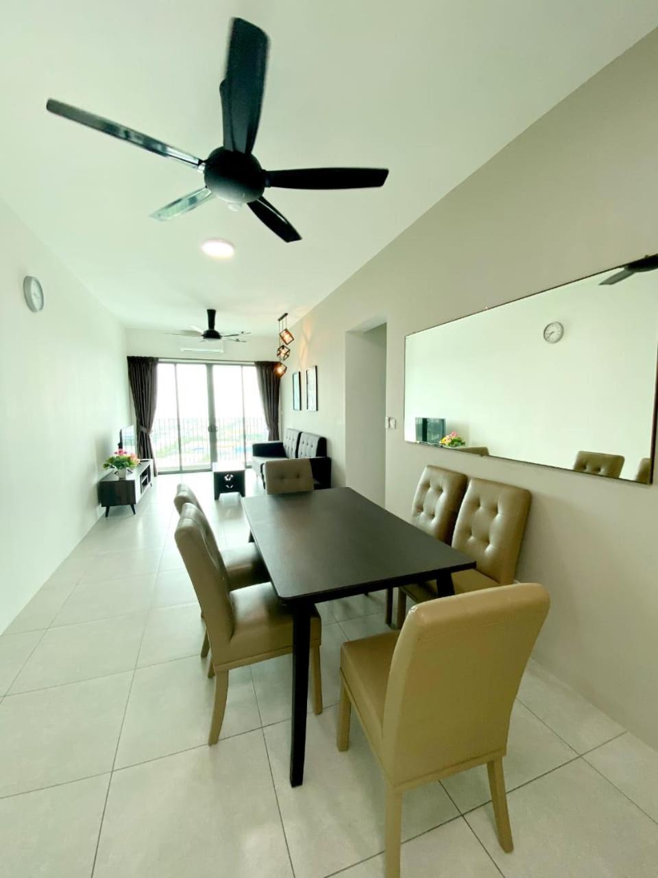 JOVIAL Modern Cozy Homestay `Meritus Perai view 4