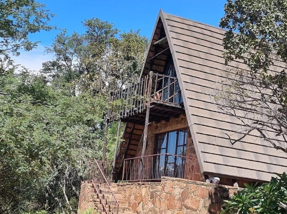 Bietjie Bos Chalet view 4
