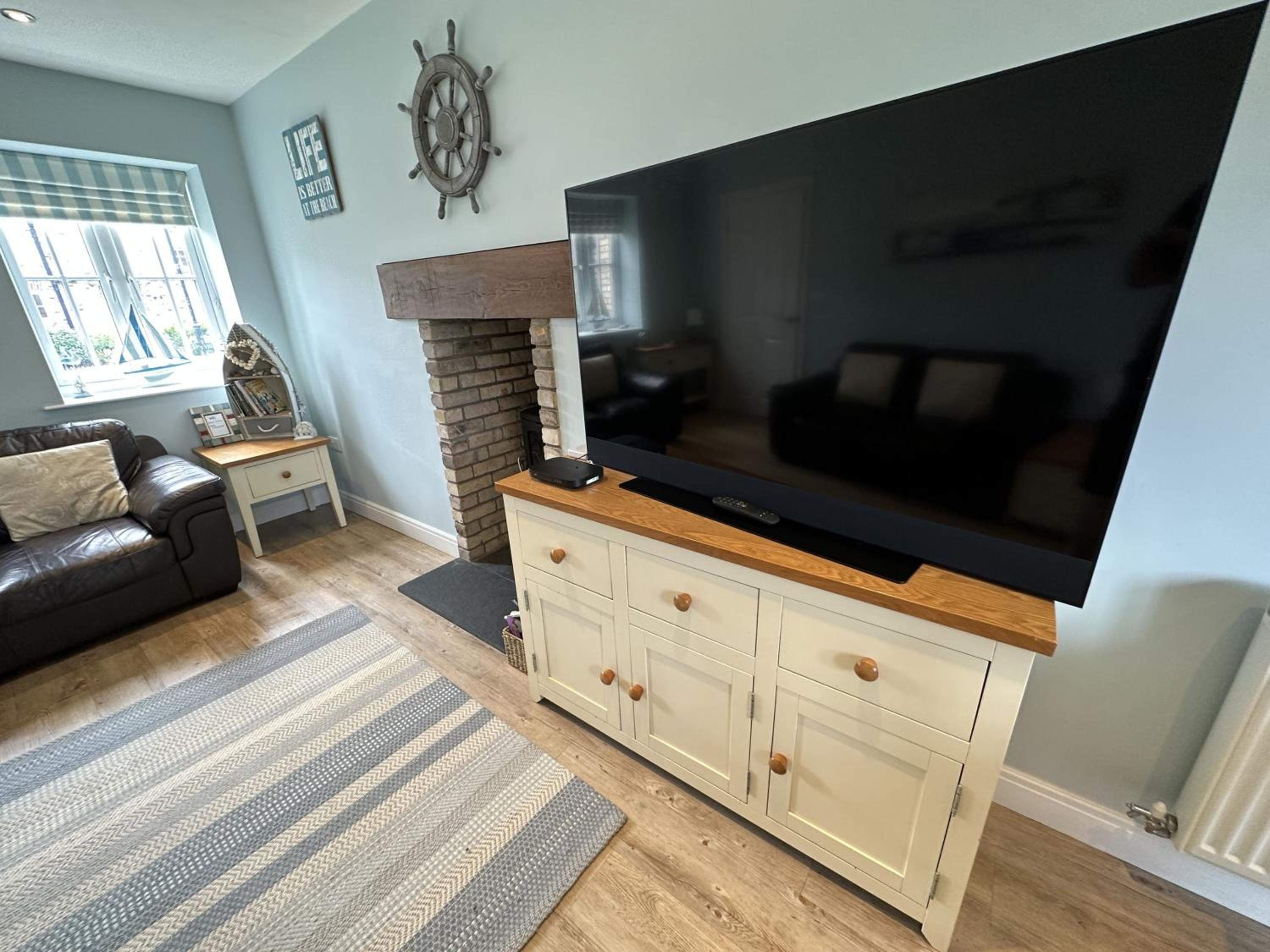 Seashells Cottage - Part of the The Bay Filey Holiday Village with pool, gym and direct beach access, pub, restaurant, tennis and meadows walks