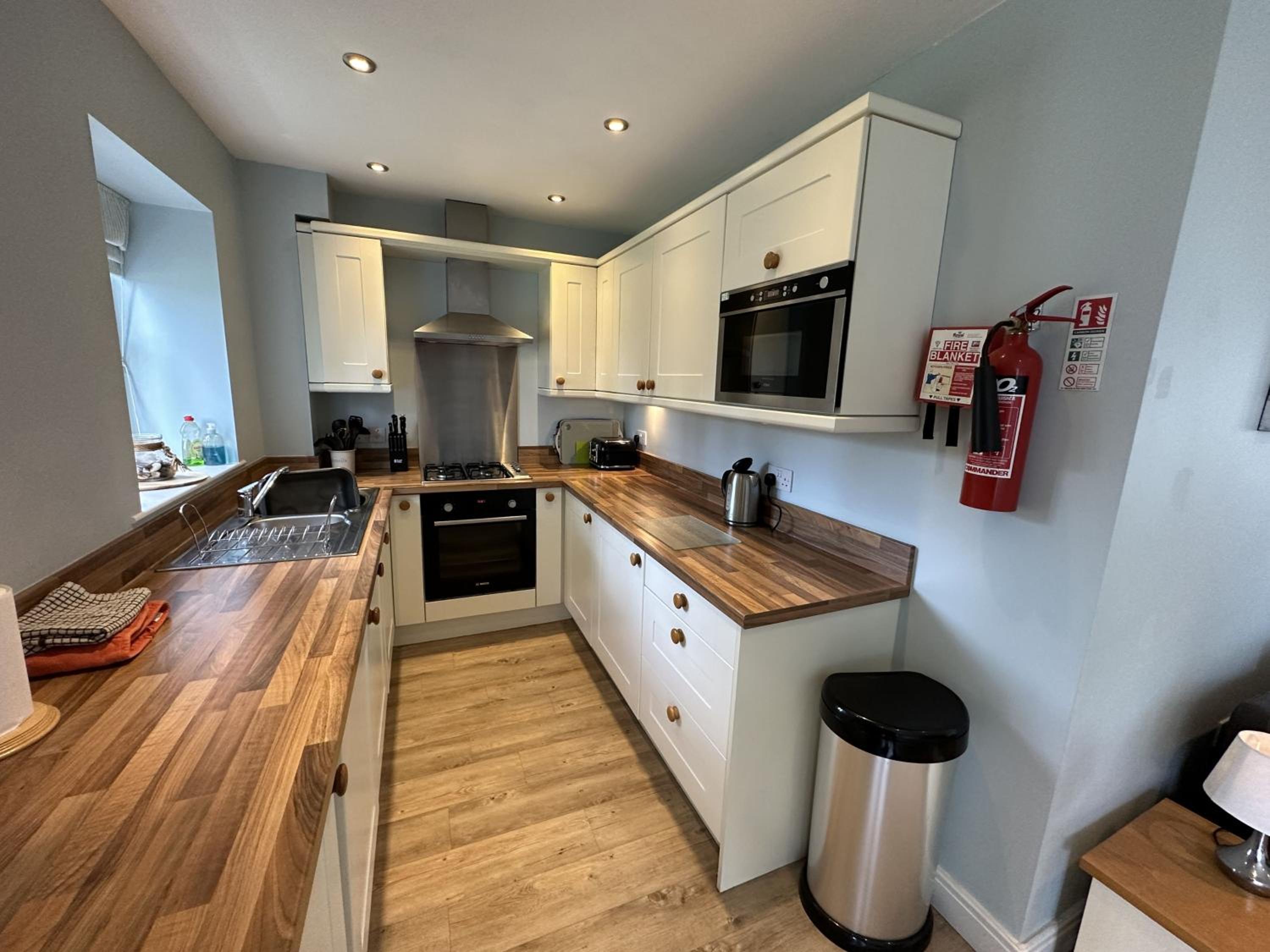 Seashells Cottage - Part of the The Bay Filey Holiday Village with pool, gym and direct beach access, pub, restaurant, tennis and meadows walks