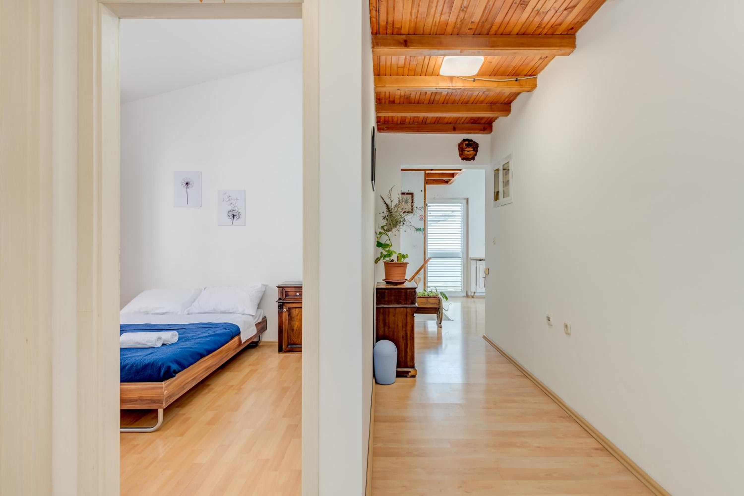 Spacious apartment w three balconies and parking view 5