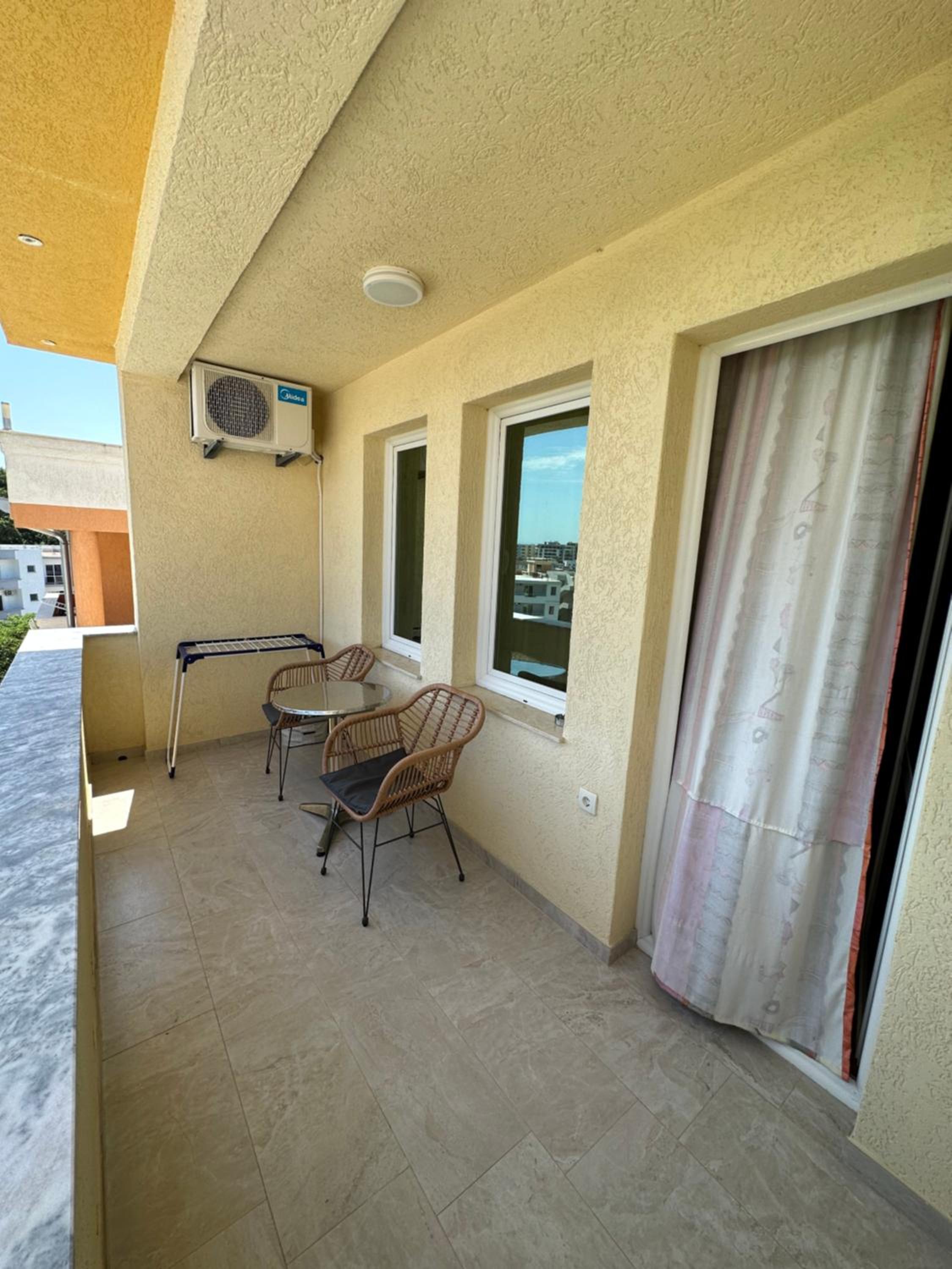 Apartments Edona
