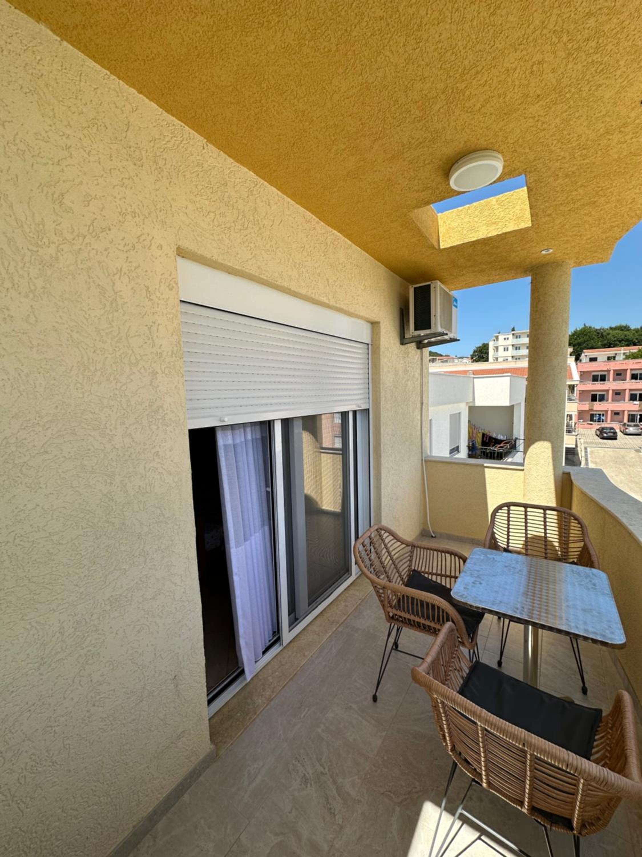Apartments Edona