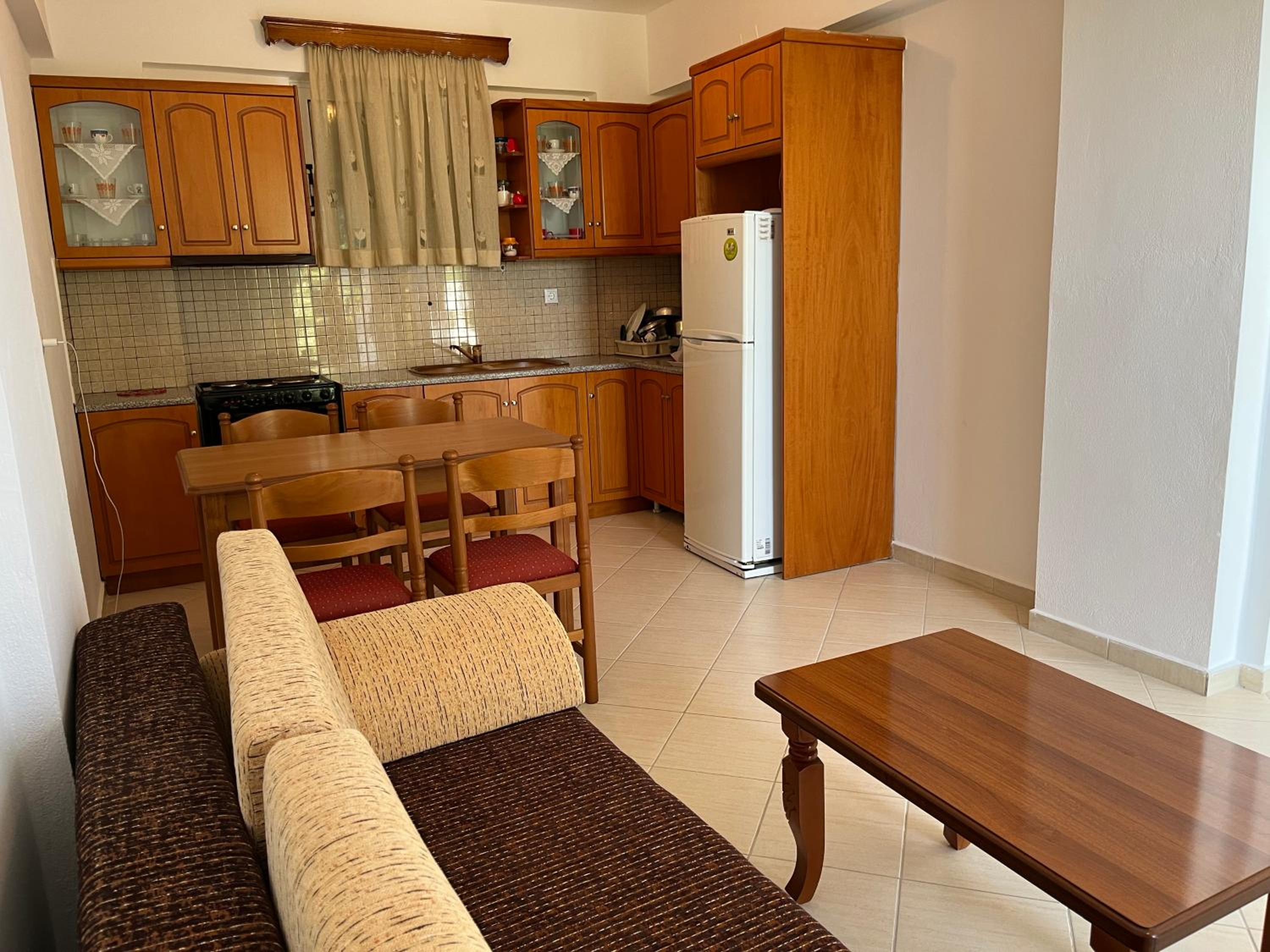 Tsaousi Apartments