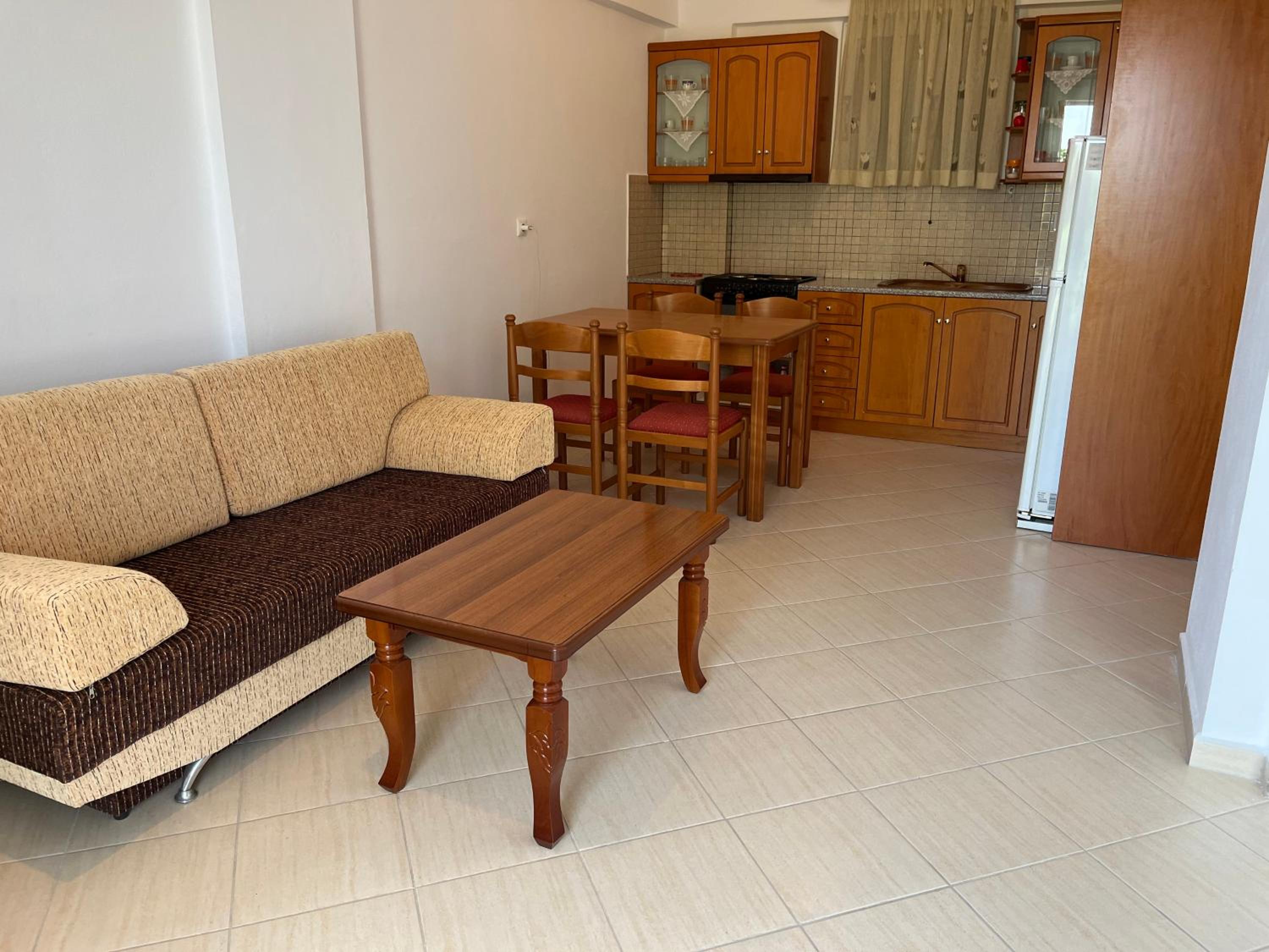 Tsaousi Apartments