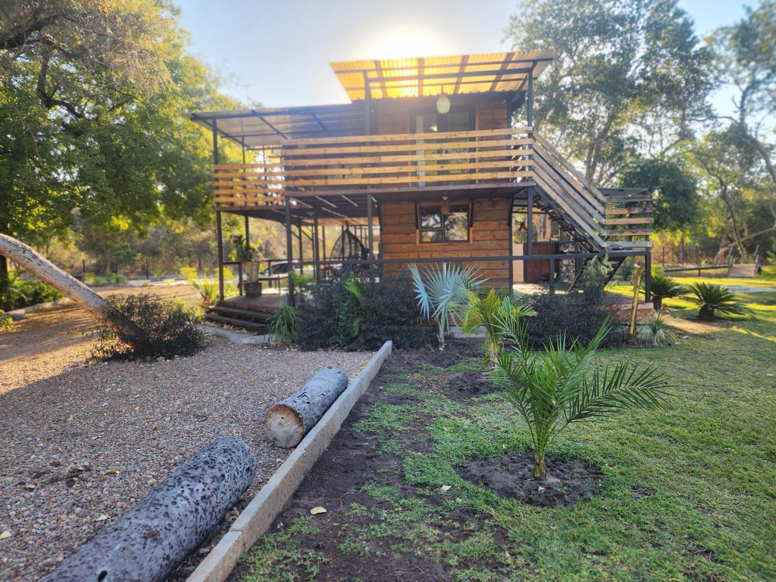Lunar Garden Villa