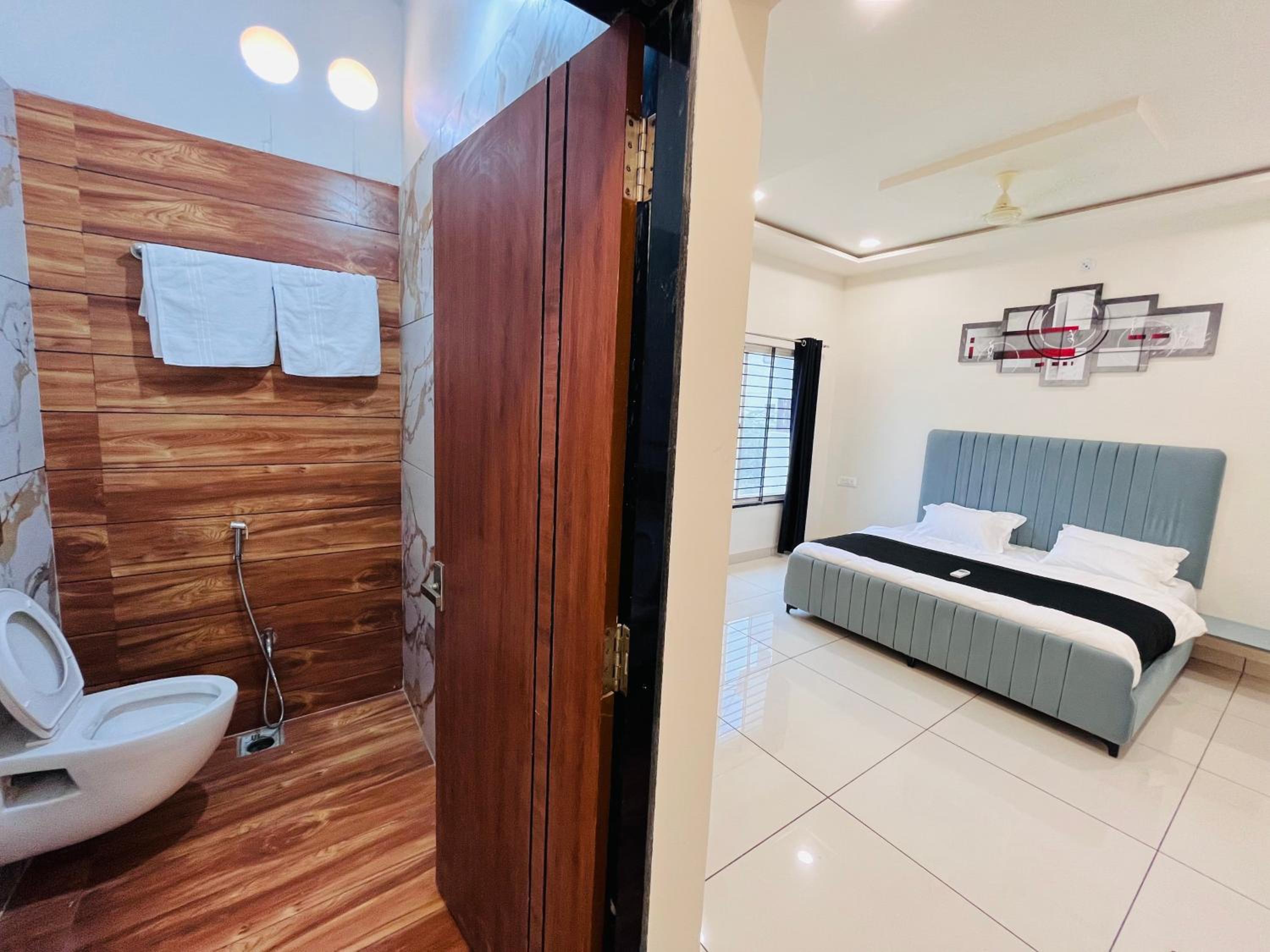 Home Escape Luxé 3BHK Private Villa- Indralaya