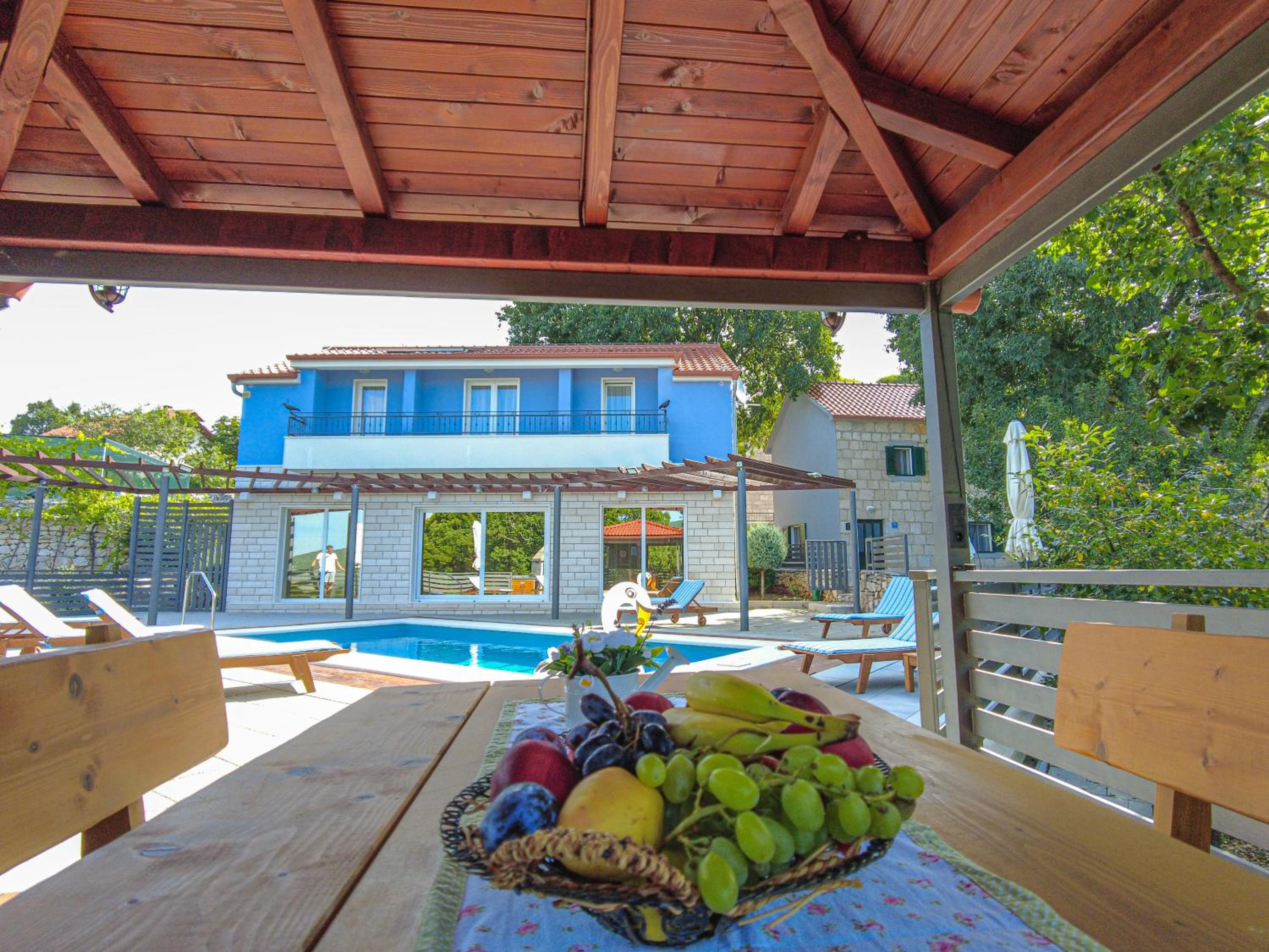 Villa Sena- private 5 bedroom with pool, Lovreć, Makarska view 2