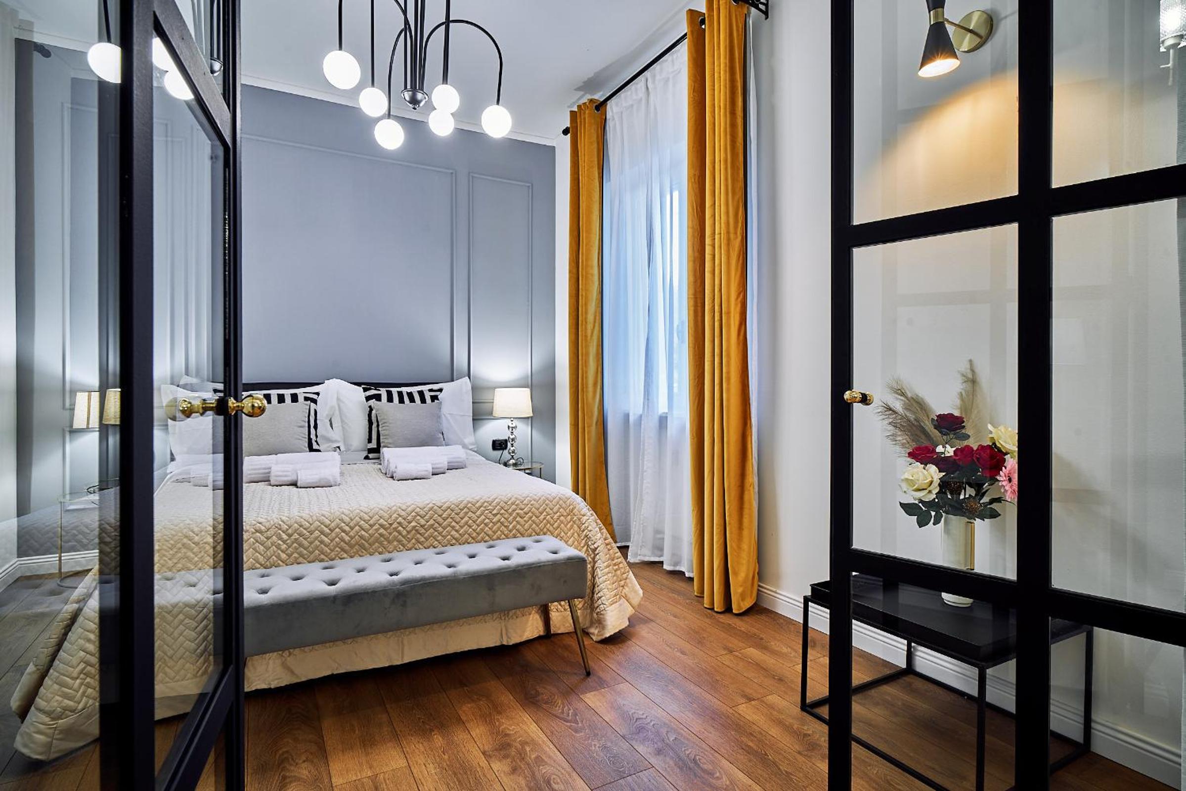 ChicLife - LILIENBLUM CHIC Borgo Santa Caterina Apartment photo 4