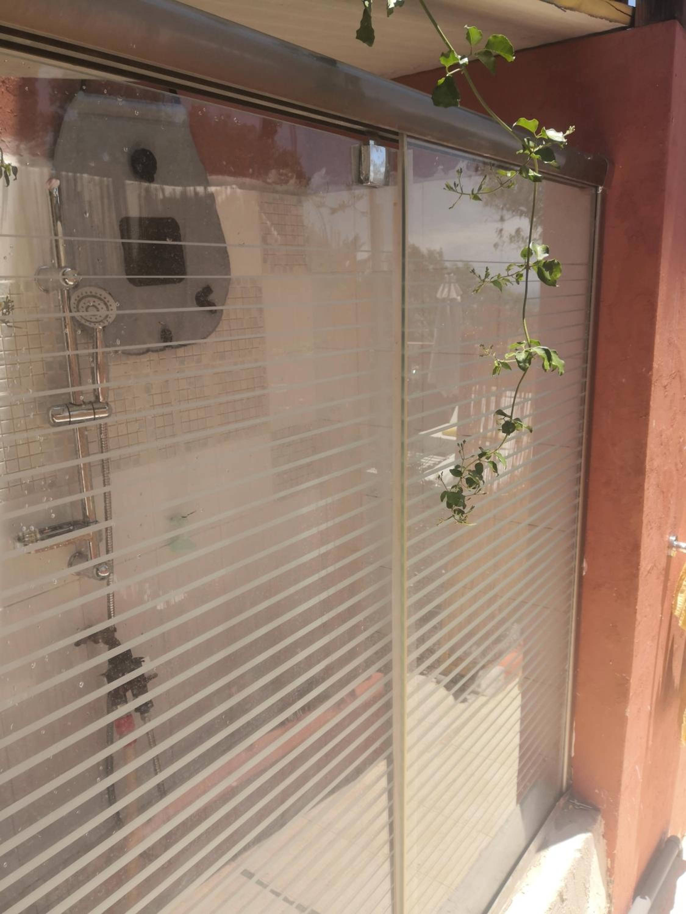 Flor de Loto Romantic Woodhouse casita camping