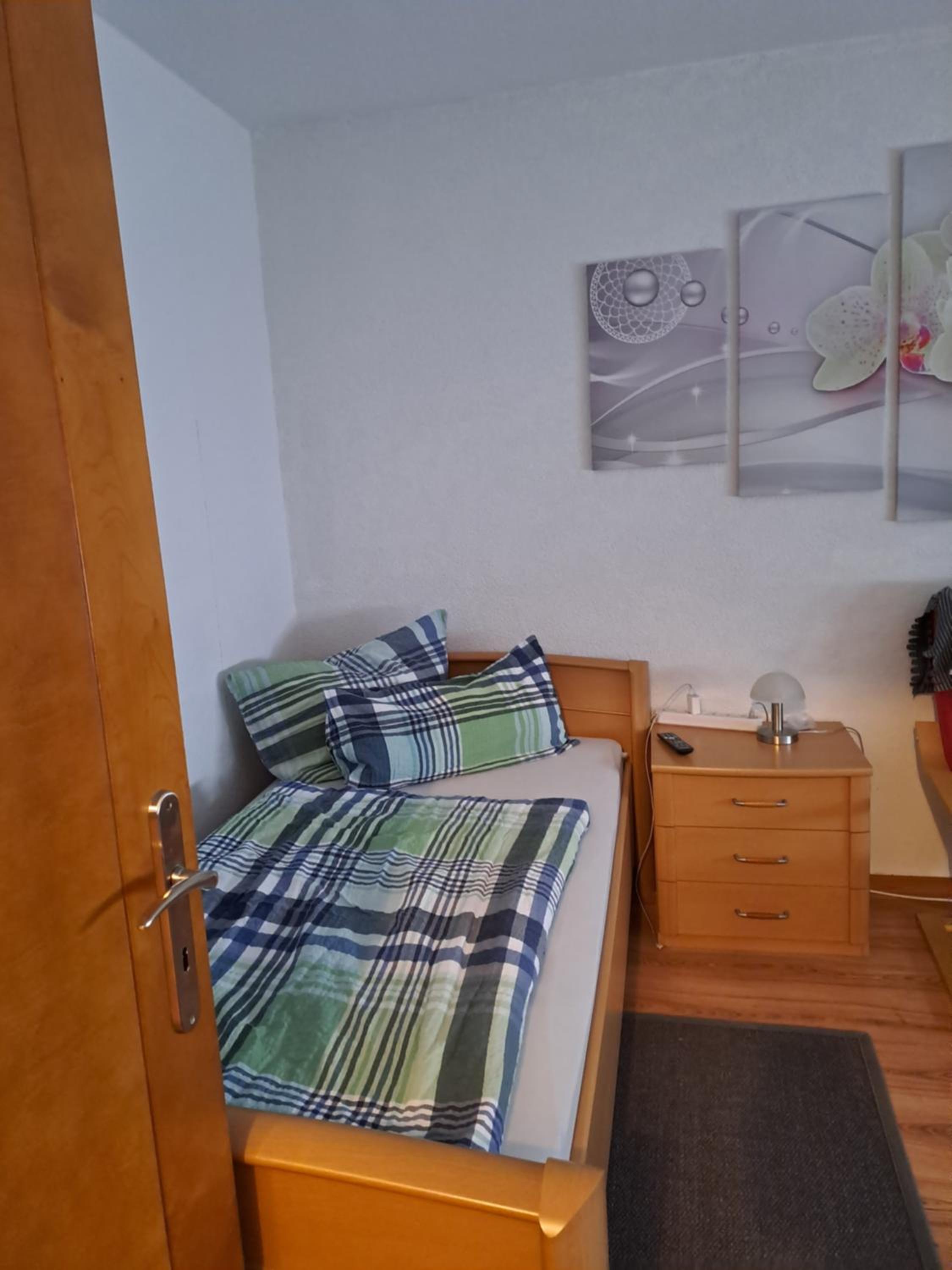 Monteur- und Ferienwohnung in Hainichen OT Bockendorf - Erdgeschosswohnung - Familie Weber